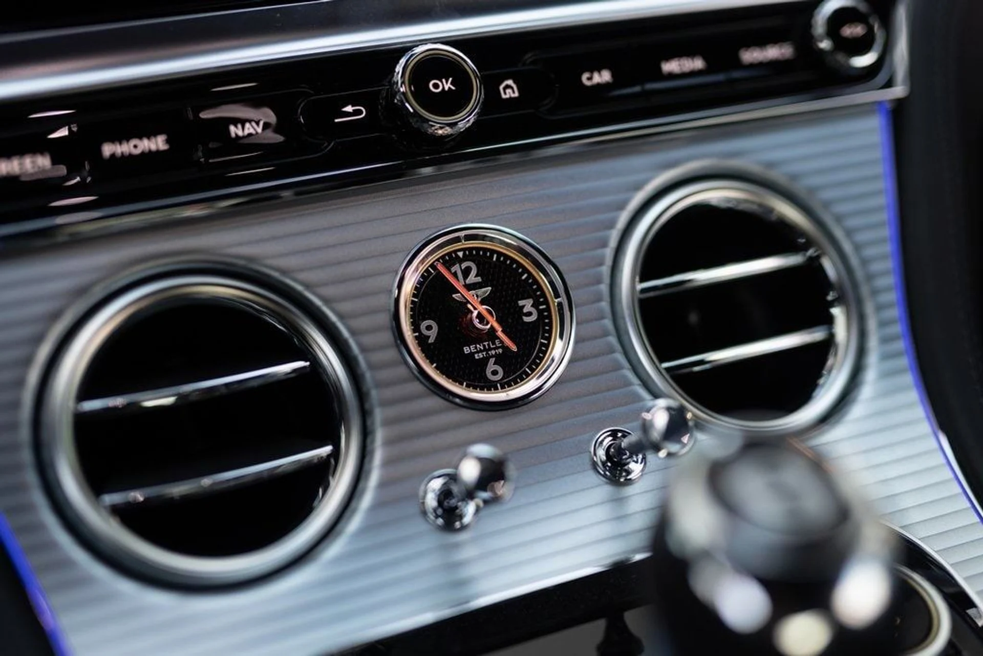 mph021_813822659_3033db605104266a87c3bddc1a1ad966x_f11ad4d0be