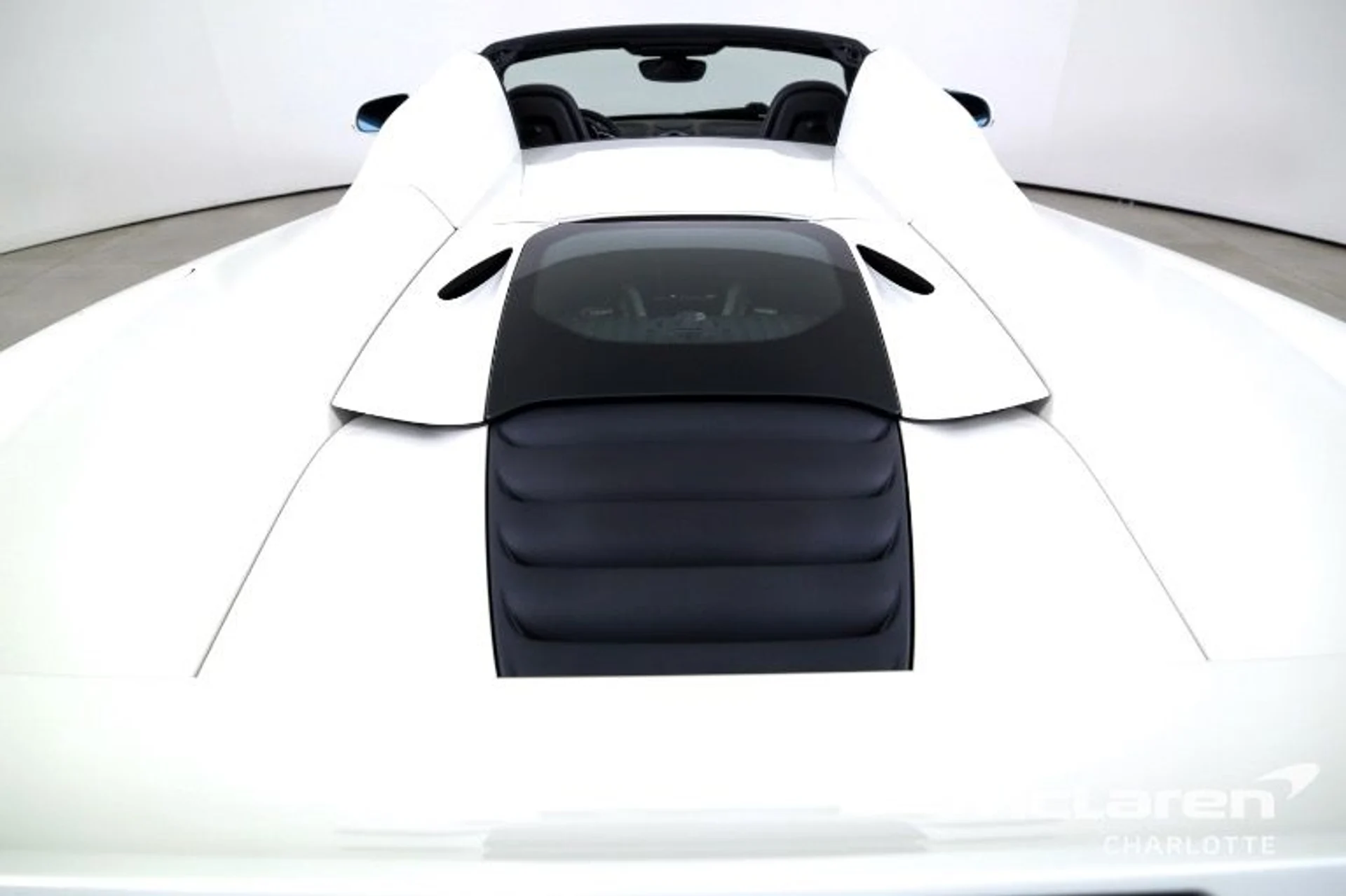 mph021_814263734_Used_2015_Mc_Laren_650_S_Spider_2ac85696ee