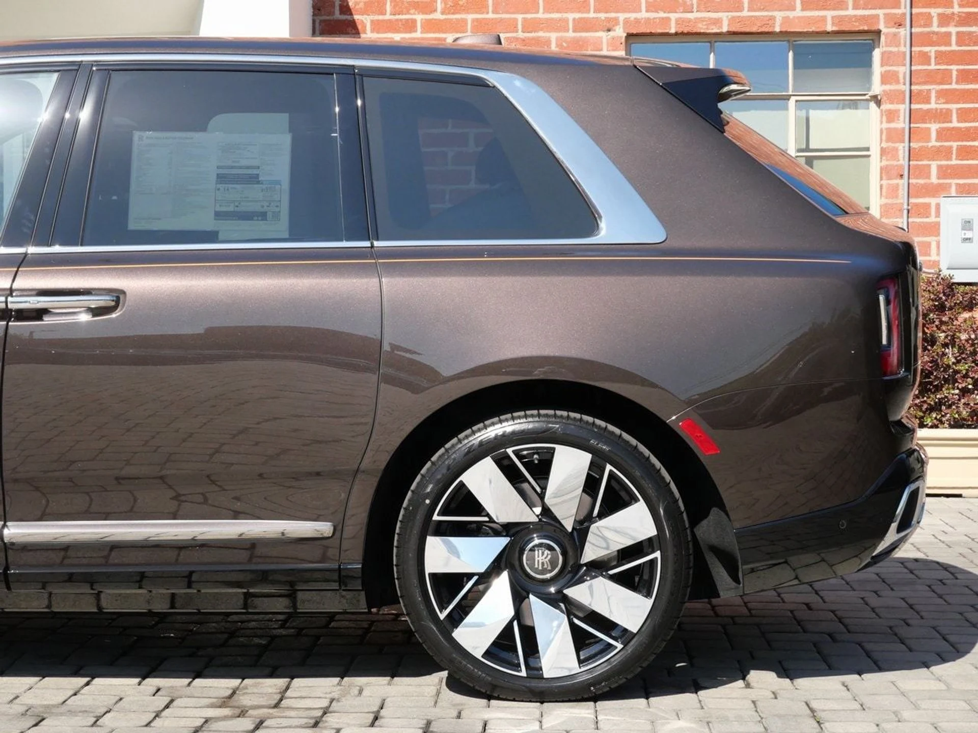 mph021_830289098_e661f1fdaeb1bb0bcd43b28a55318b30x_793ec12915