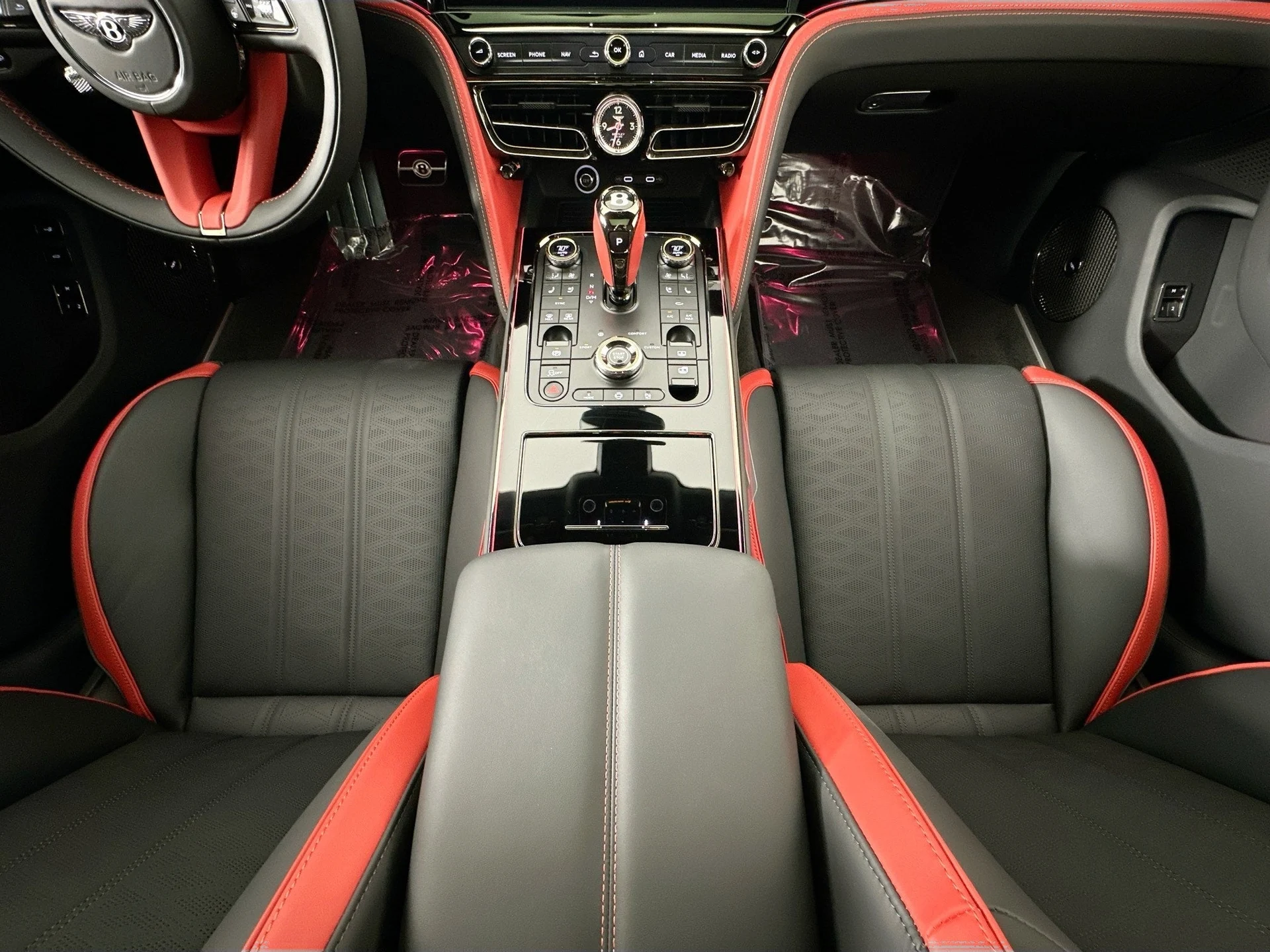 mph021_850140629_22_fc8734dad2