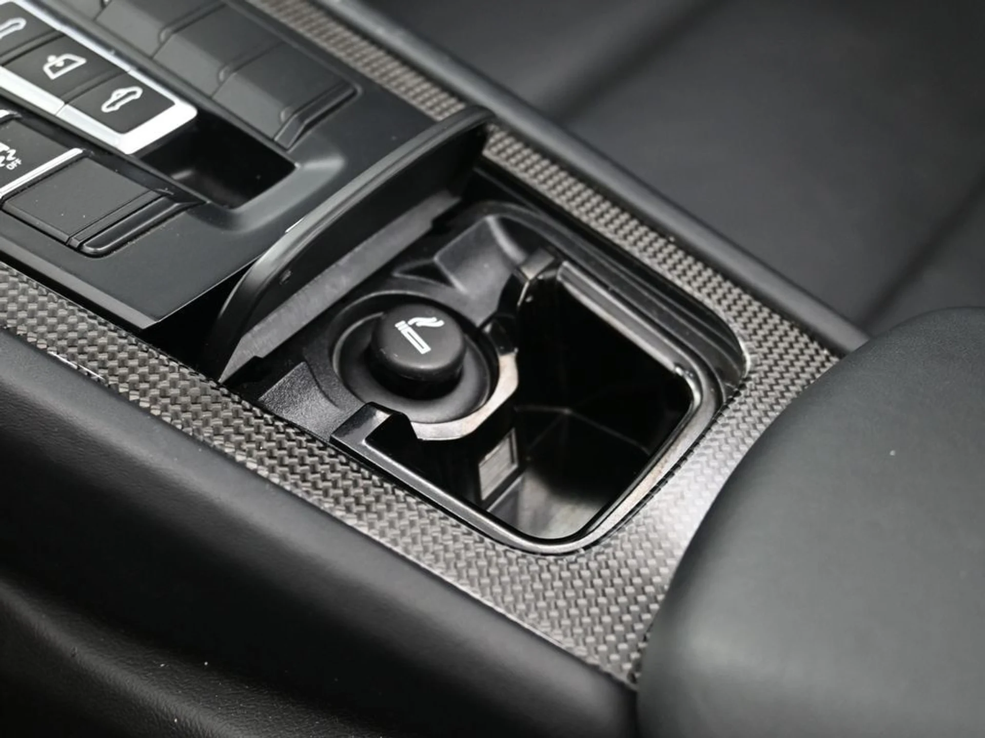 mph021_851895424_c25457e9d852cde7e4ebd62c214d6d8bx_47faad150d