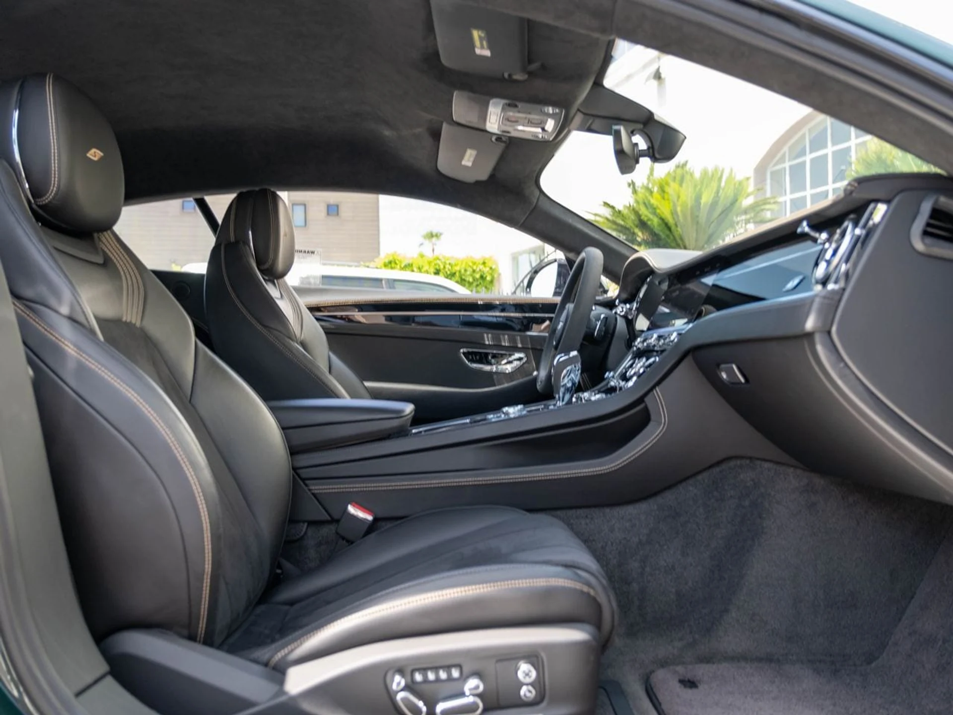 mph021_854355281_1a48d9b97bf4bd2114e84cebae59dcacx_bb4d56ecae