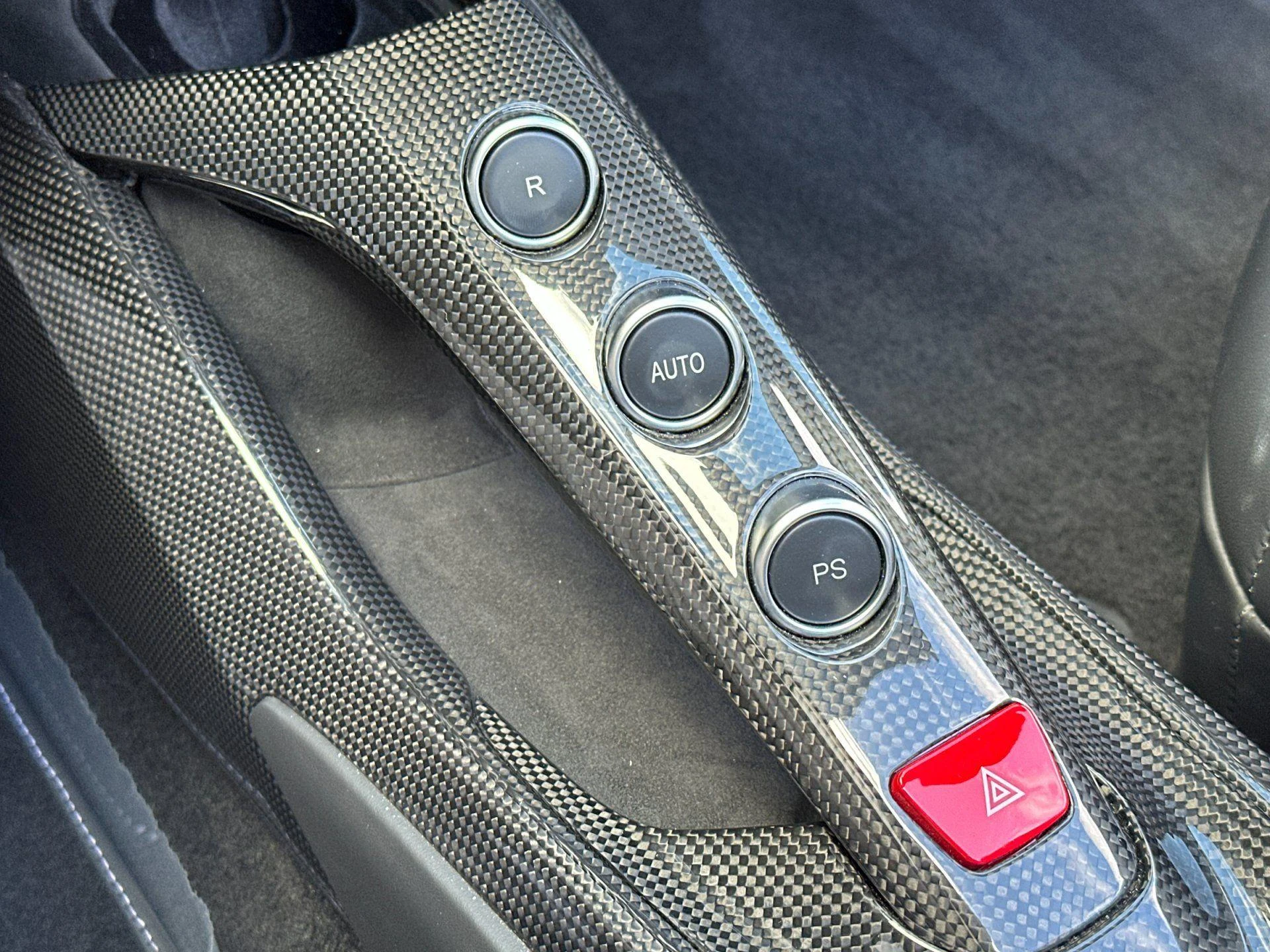 mph021_856660727_Used_2018_Ferrari_488_Spider_1776240649_4c286e5f82