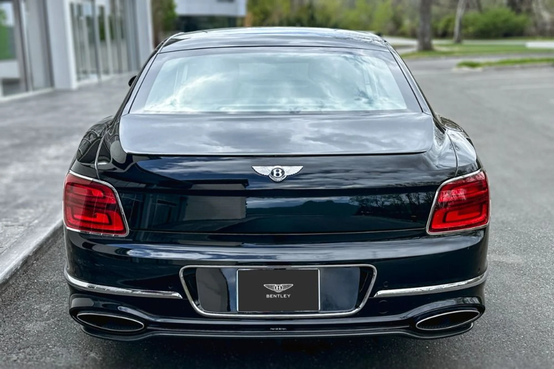mph021_858866777_Used_2023_Bentley_Flying_Spur_Speed_1778073007_cc458ea9d1
