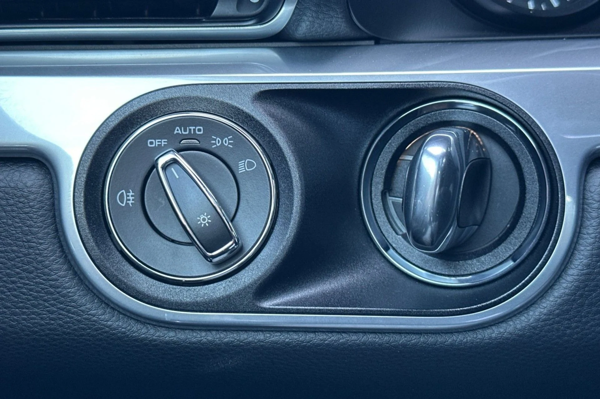 mph021_859697137_9bee6318cb1ce2ecf9ee81bbcbd7fcfa_b0b2a9413c