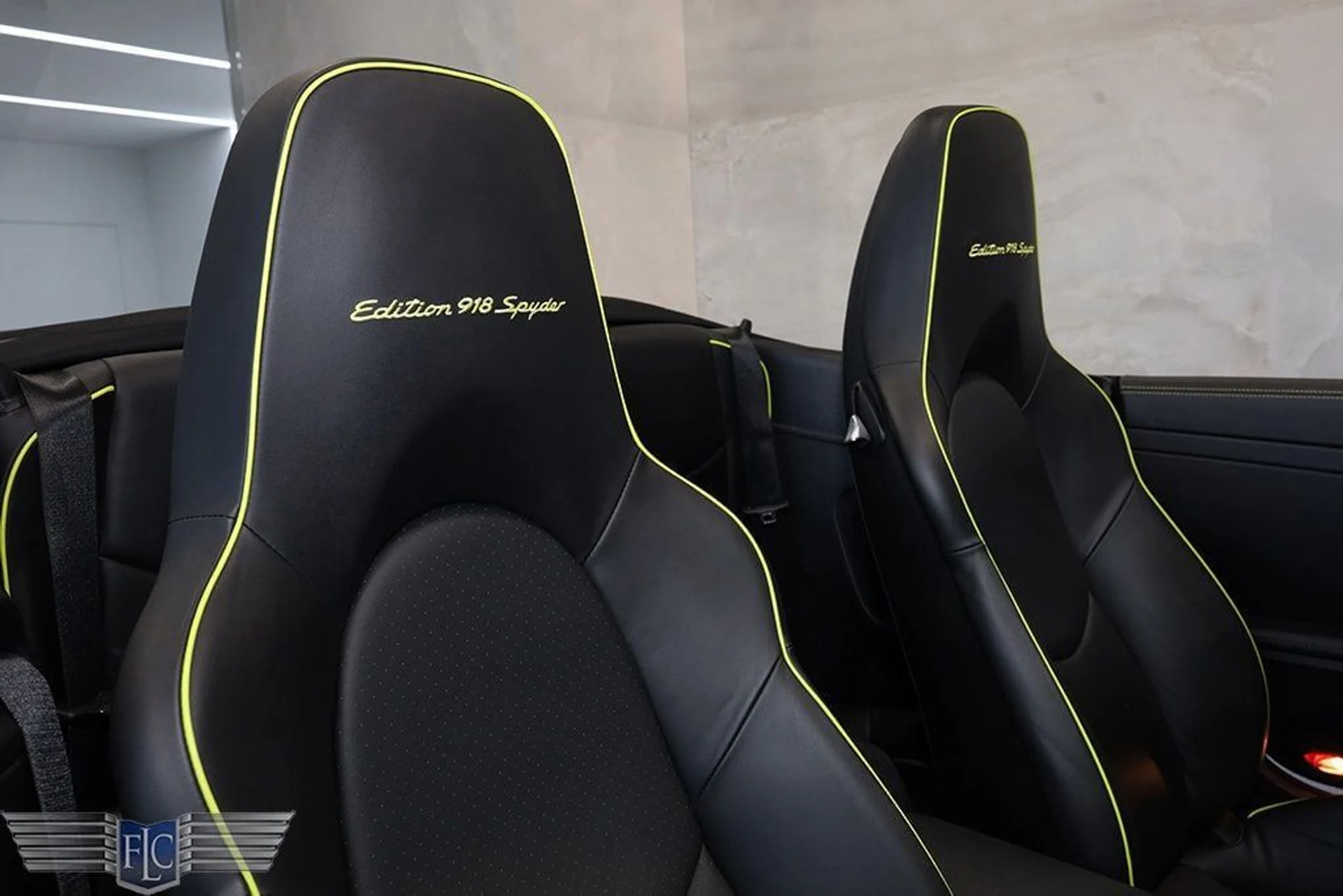 mph021_859716824_used_2012_porsche_911_turbocabriolet_9689_23013530_22_1024_ce324a498d