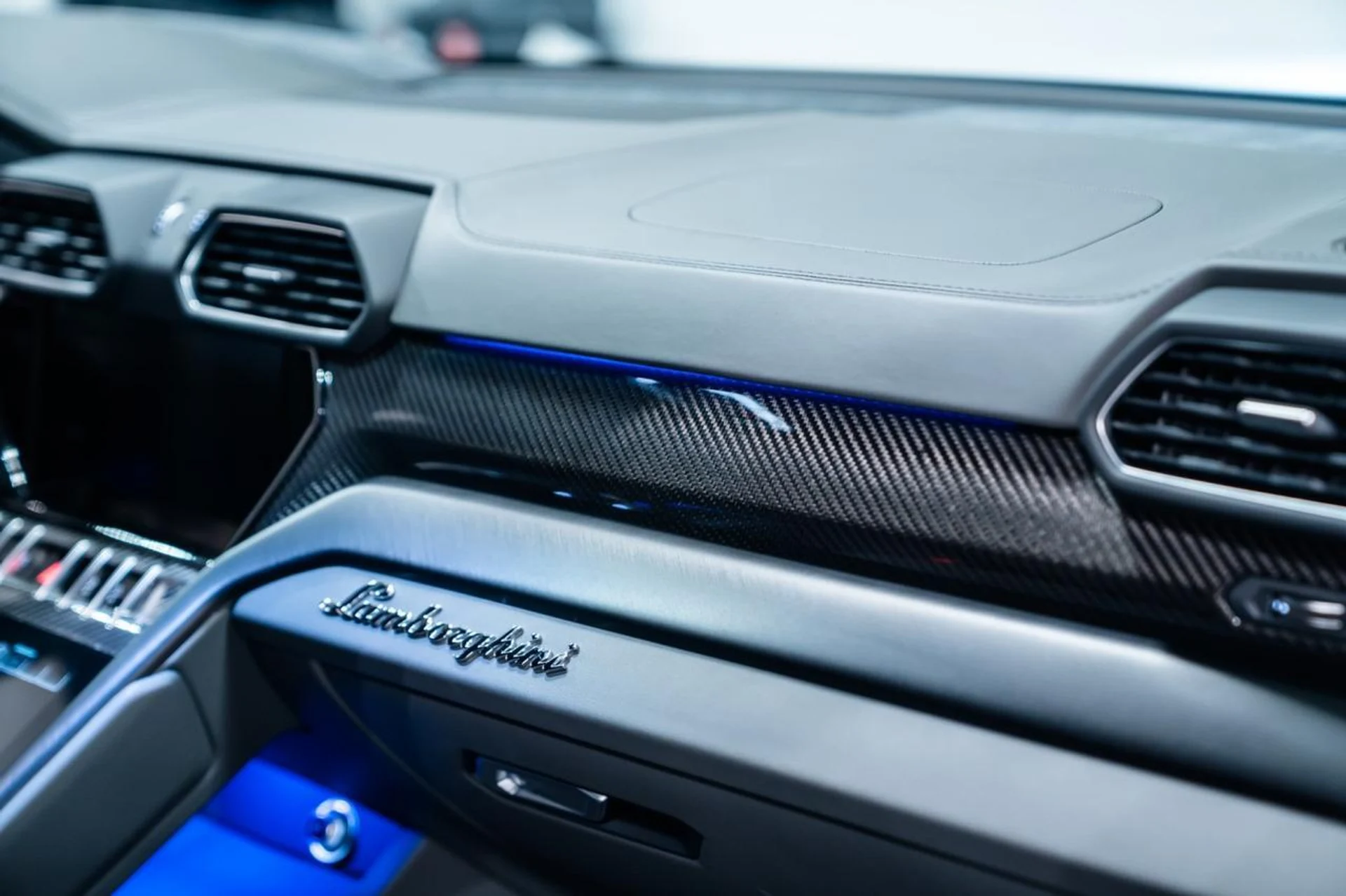 mph021_860739101_7497d66d1f692ab11a2baa1dbdcc1ebf_7ecdbb8b05