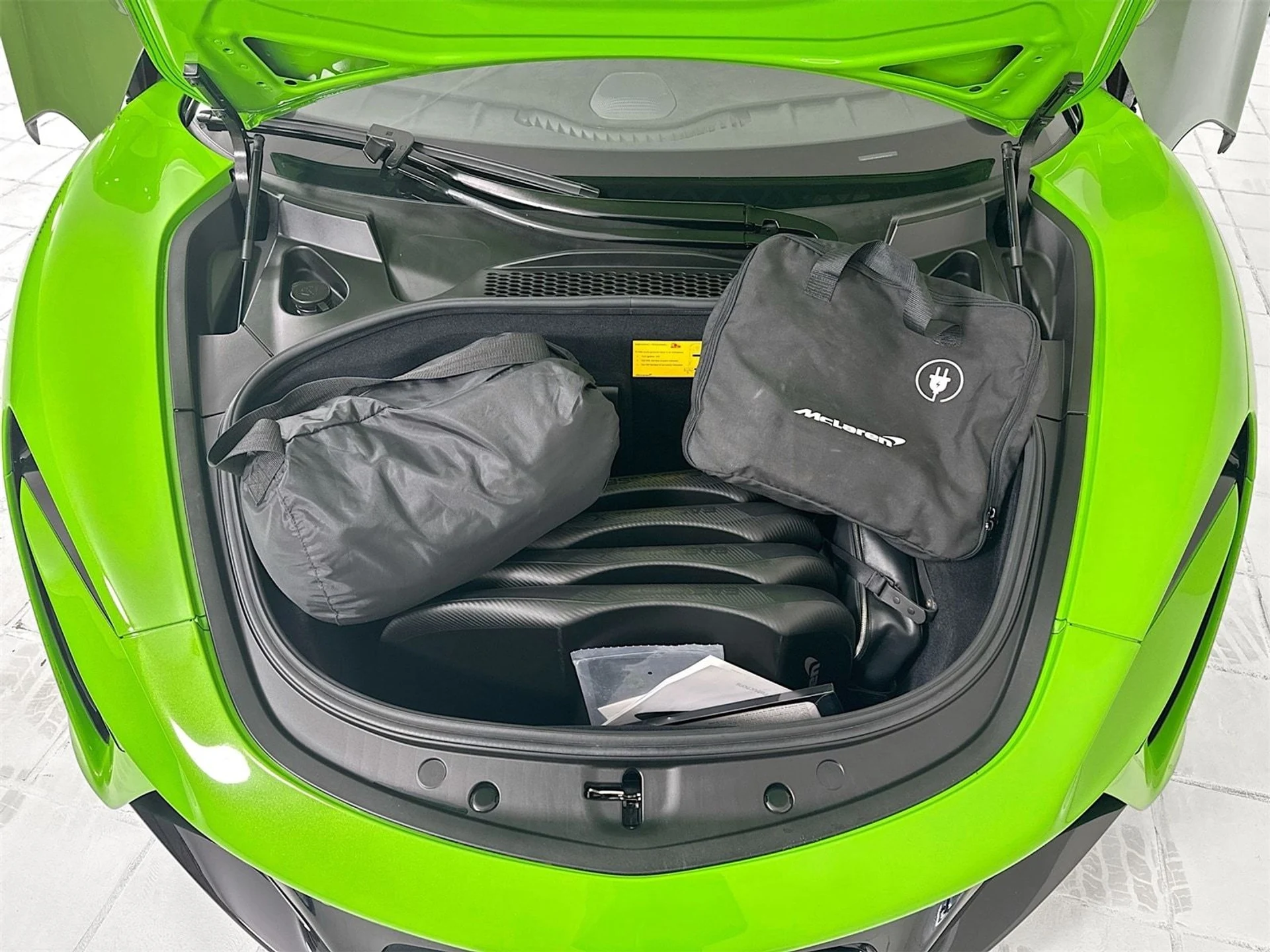 mph021_864995511_11a4693f2bb73ccbbea223d19c6a9375x_34bf515170