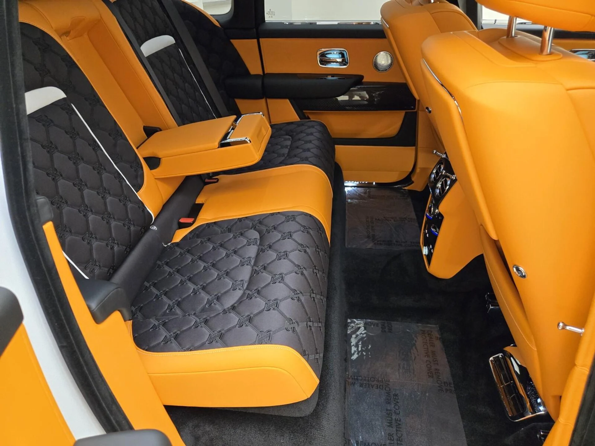 mph021_874491459_New_2026_Rolls_Royce_Cullinan_1761025728_22a5d8ec07