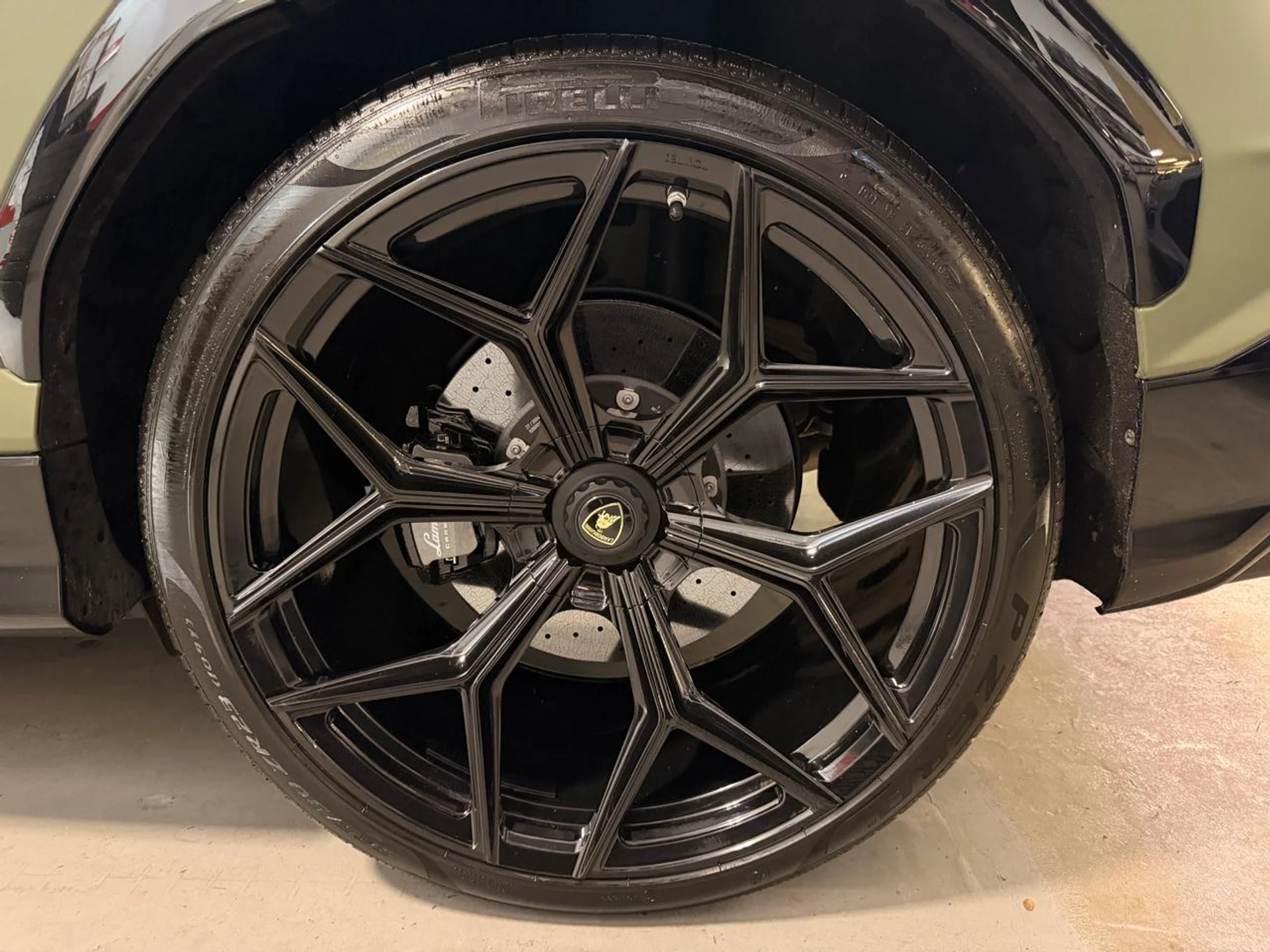 mph021_877935228_639099527808480151_b3553e752b