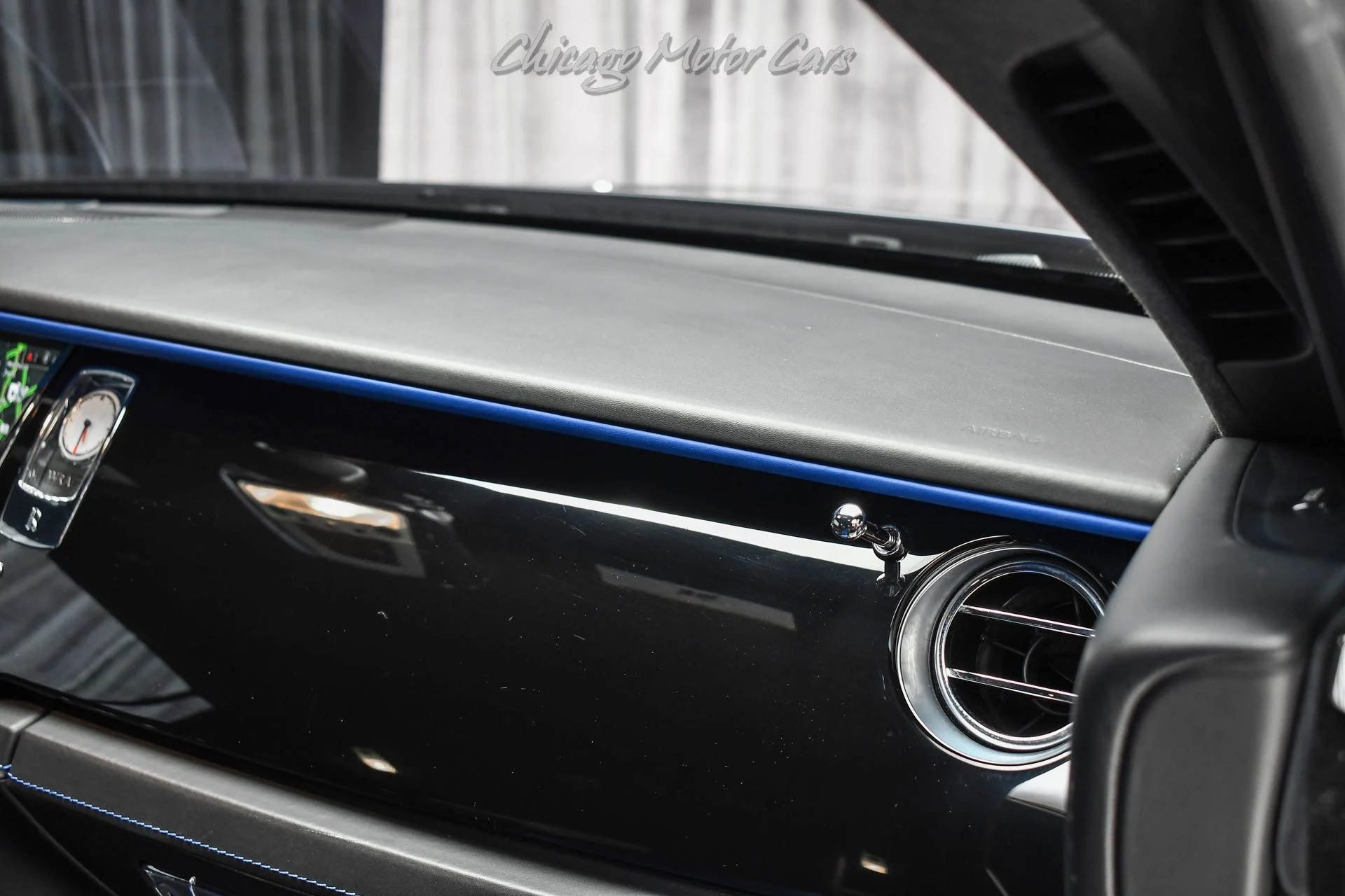 mph021_879948654_9951_p23_l_e295ac52a8