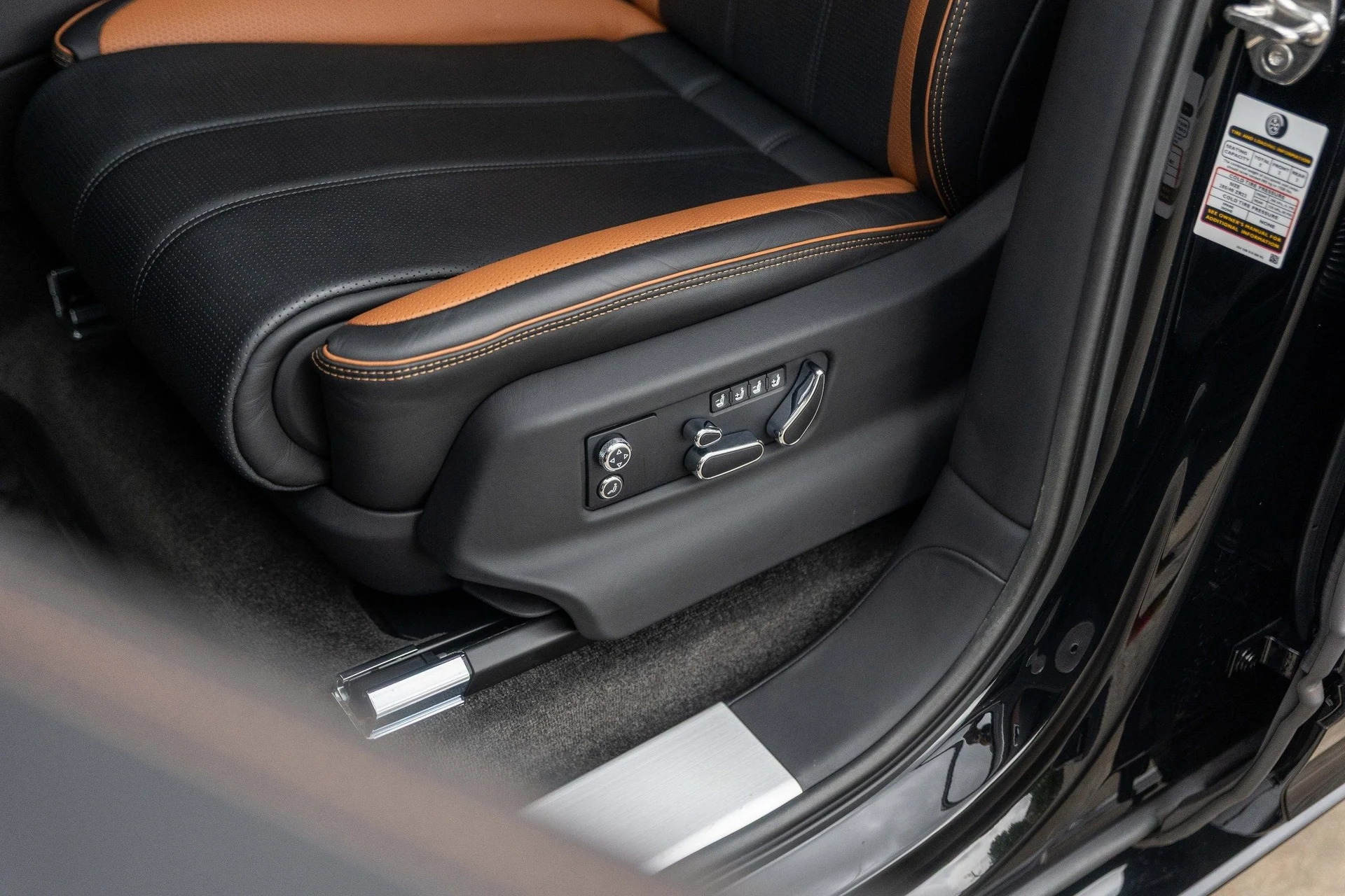 mph021_88279797_Hi_Tech_Luxury_Imports_LLC_SJAAT_2_ZV_3_RC_025297_image_21_cff8744b53