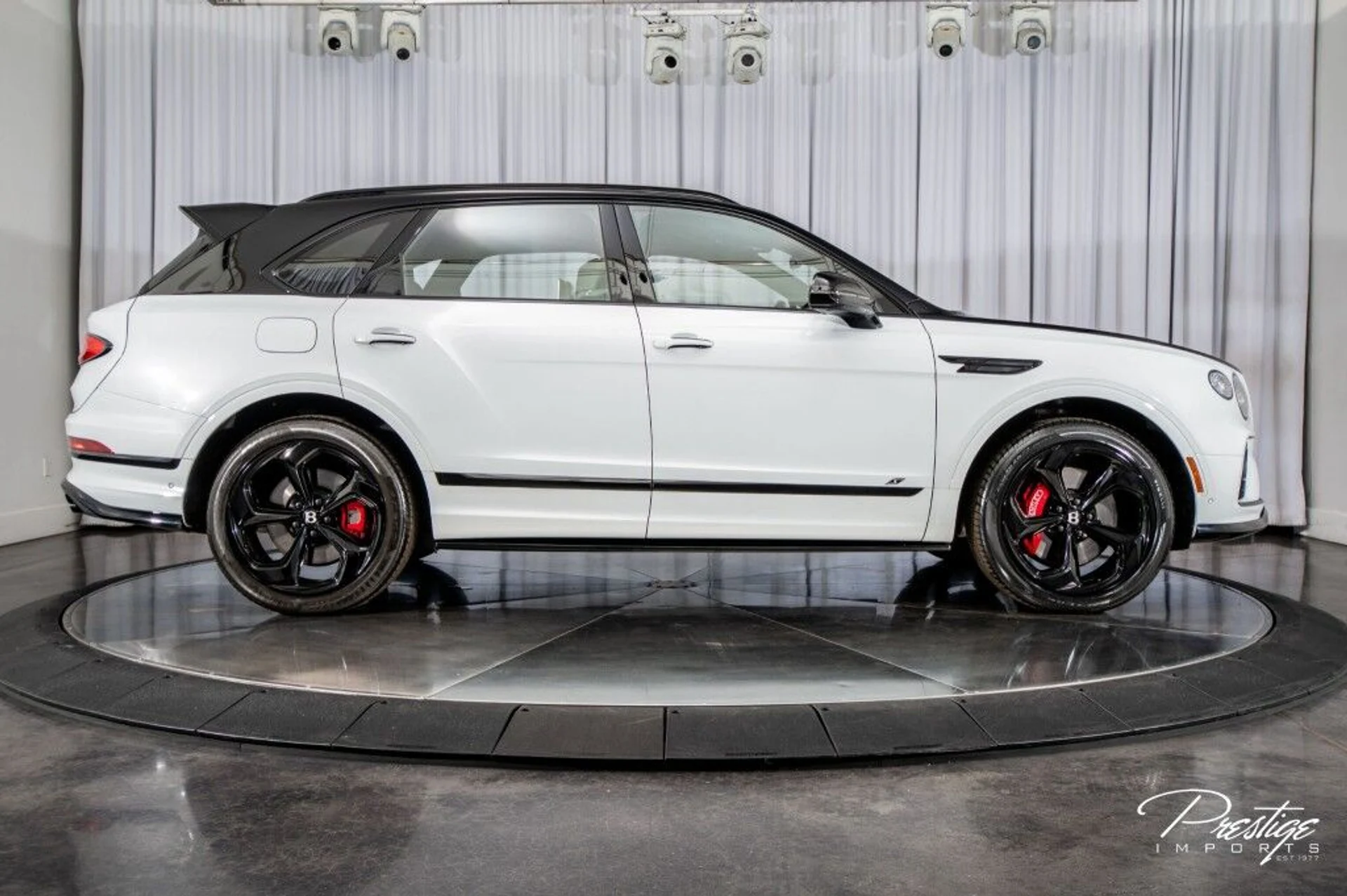 mph021_885833814_4faff5b62f5d22936f5056f0562d86ab_9d9535a93f