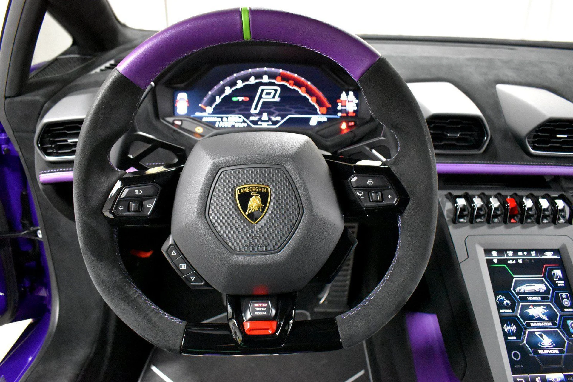 mph021_887946288_d74a037f177379fb415ba849a346703dx_a5adc79e28