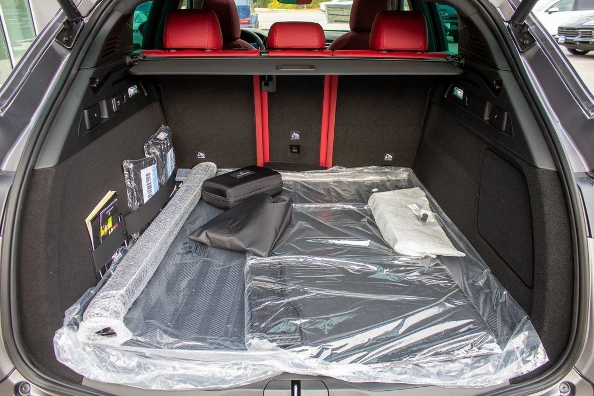 mph021_888061849_22a0a12cb14c510d3b281adfb9aa6b67_6197d16388