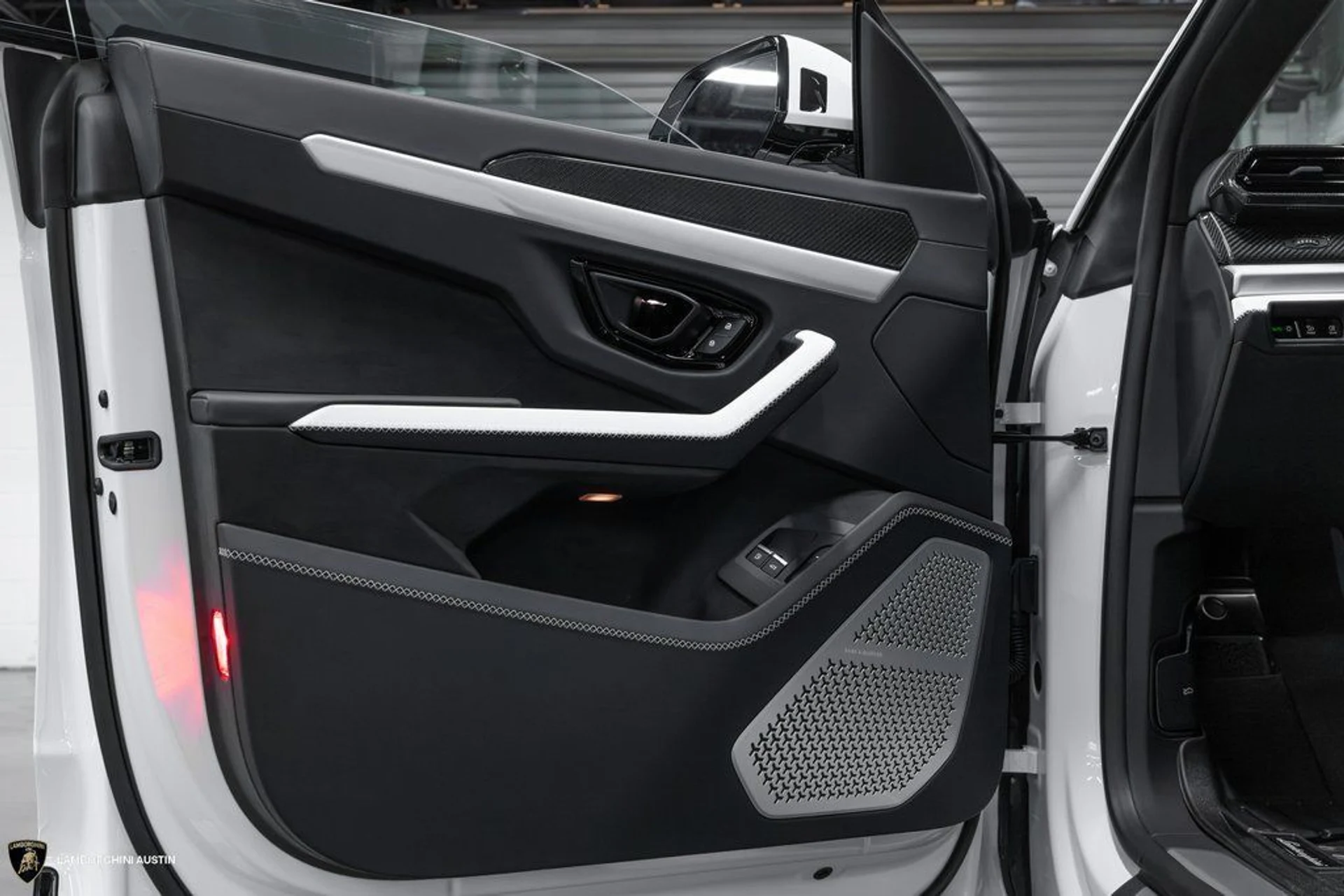 mph021_890858497_feb0472612ab8f0e8445e04f3b2b577ex_63635e6e3f