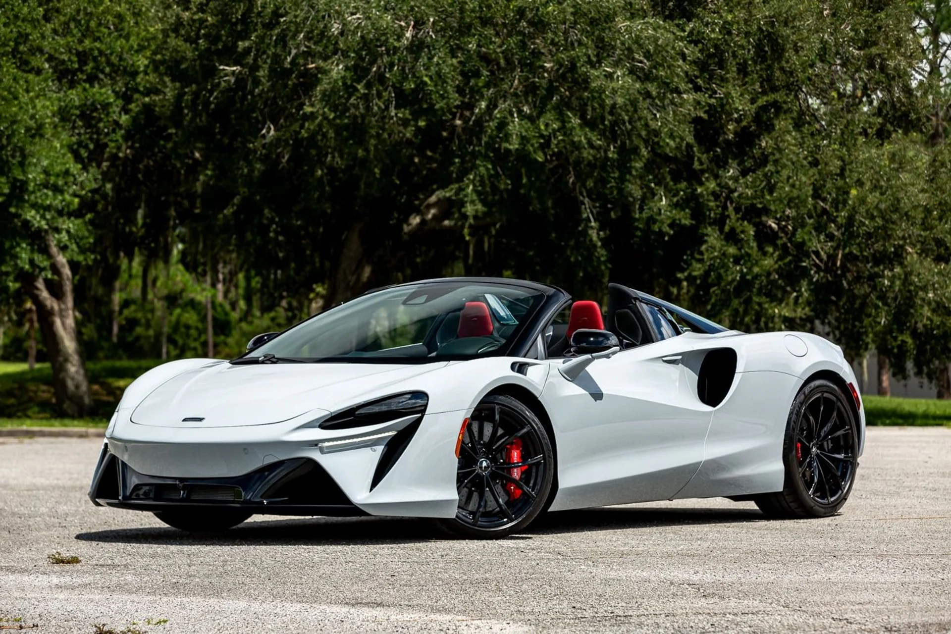mph021_895574525_Used_2025_Mc_Laren_Artura_Spider_Tech_Lux_a7a085343b