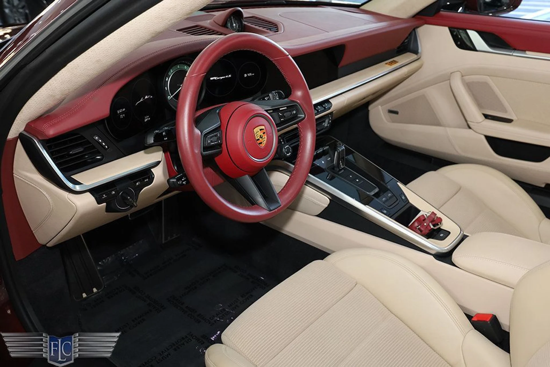 mph021_897252838_used_2021_porsche_911_targa4sheritagedesignedition_9689_22967644_22_1024_e40fa7cfa6