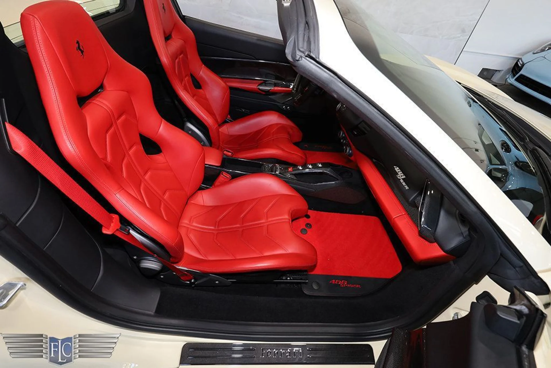 mph021_897928088_used_2018_ferrari_488_spider_convertible_9689_22993121_22_1024_40c9d7e99b