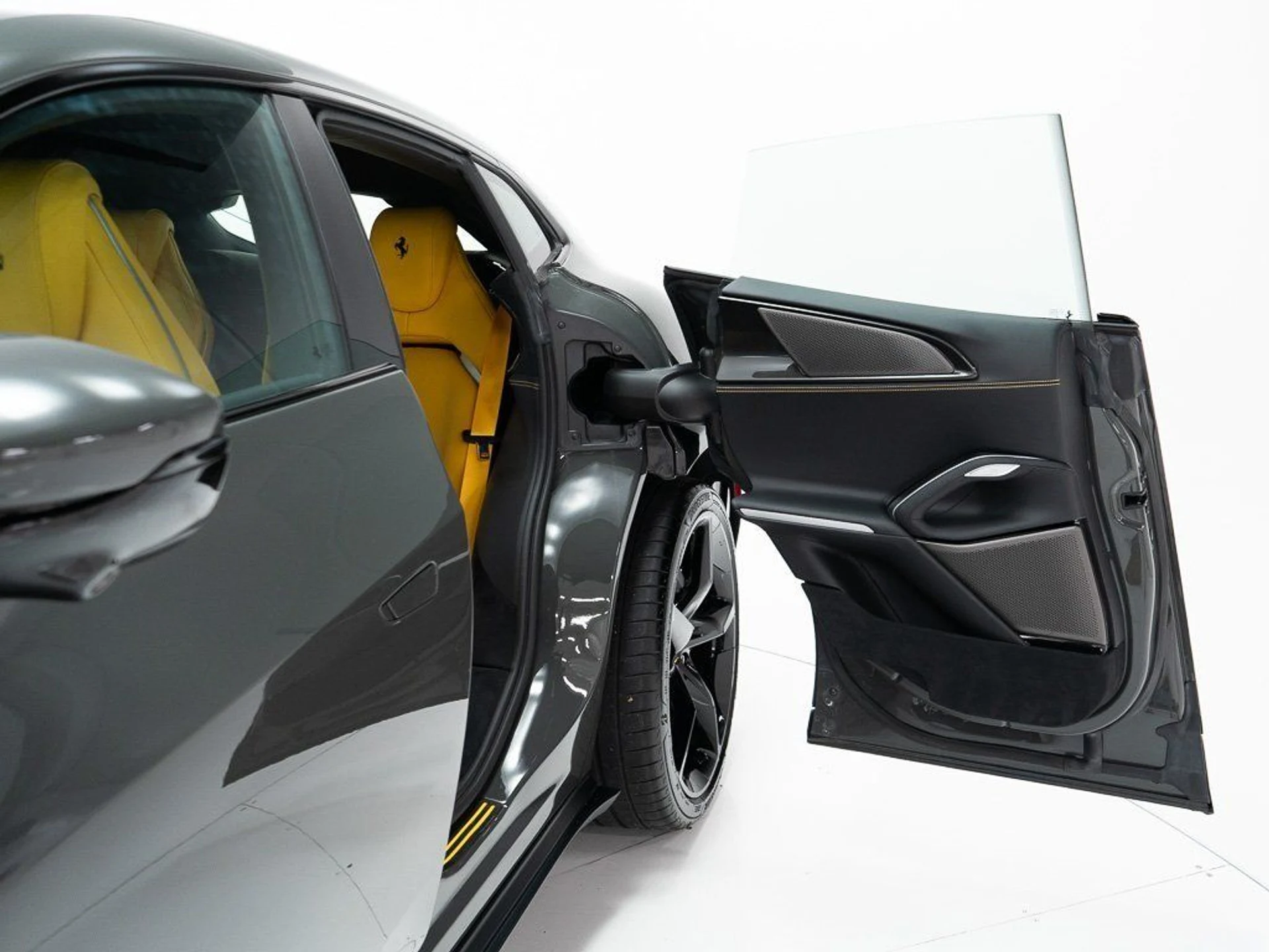 mph021_902168236_e7bc59d0be3750abcd30e3f05d0bb39e_599daaeebe