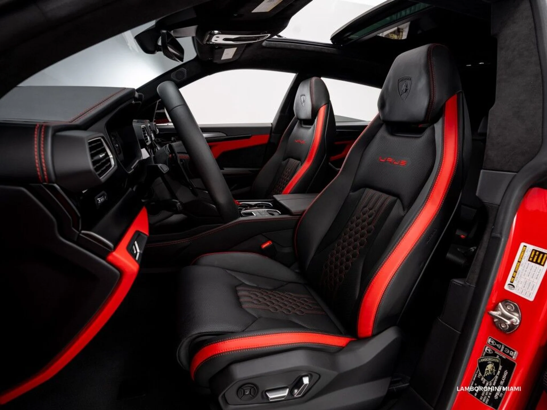 mph021_907833747_d9d7ea36950ecc46d2aa597466fd0a22_7d05567c08