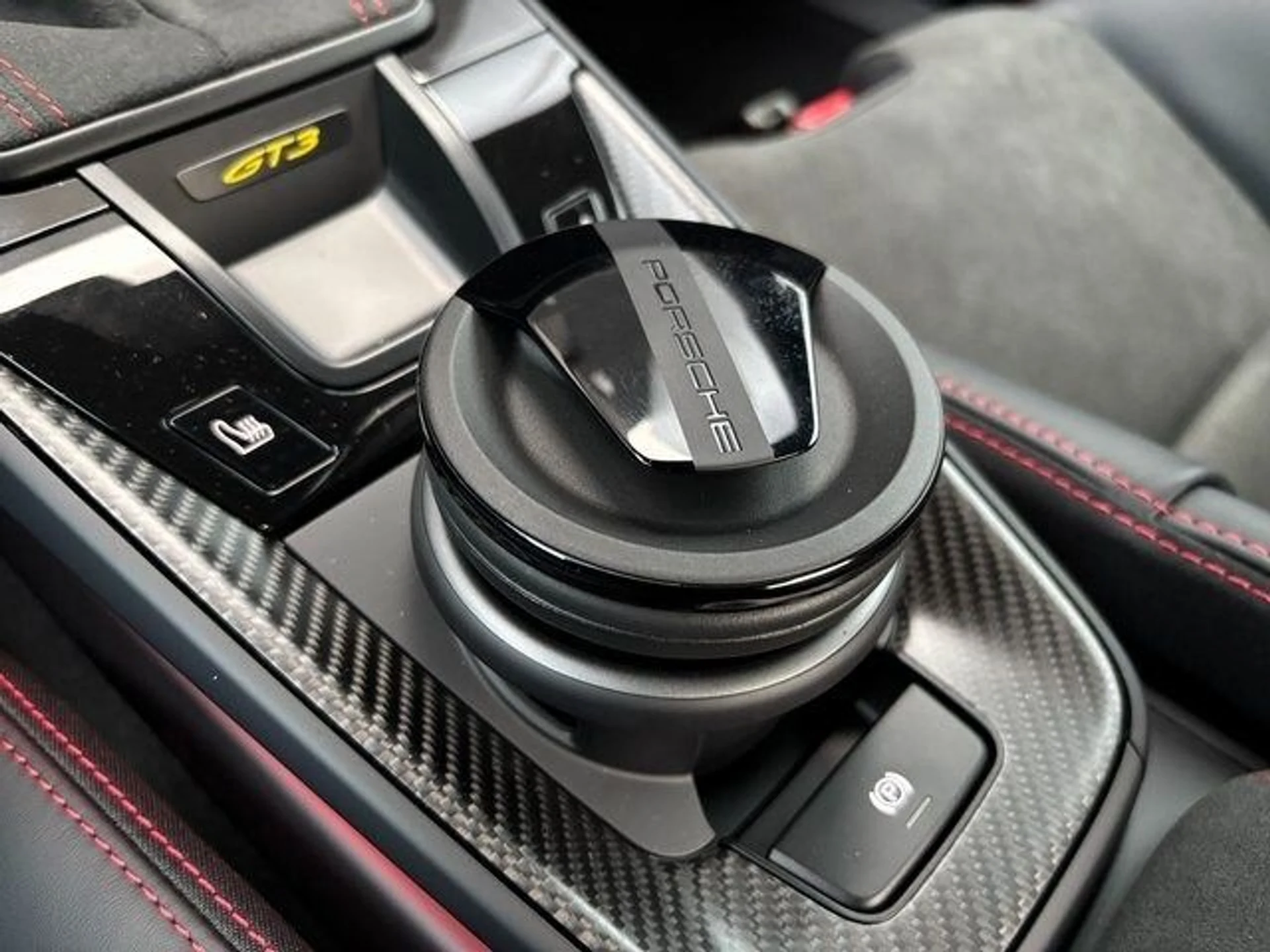 mph021_911766987_48ec83010774b4e28404899ff443ca98x_f7bcc65607