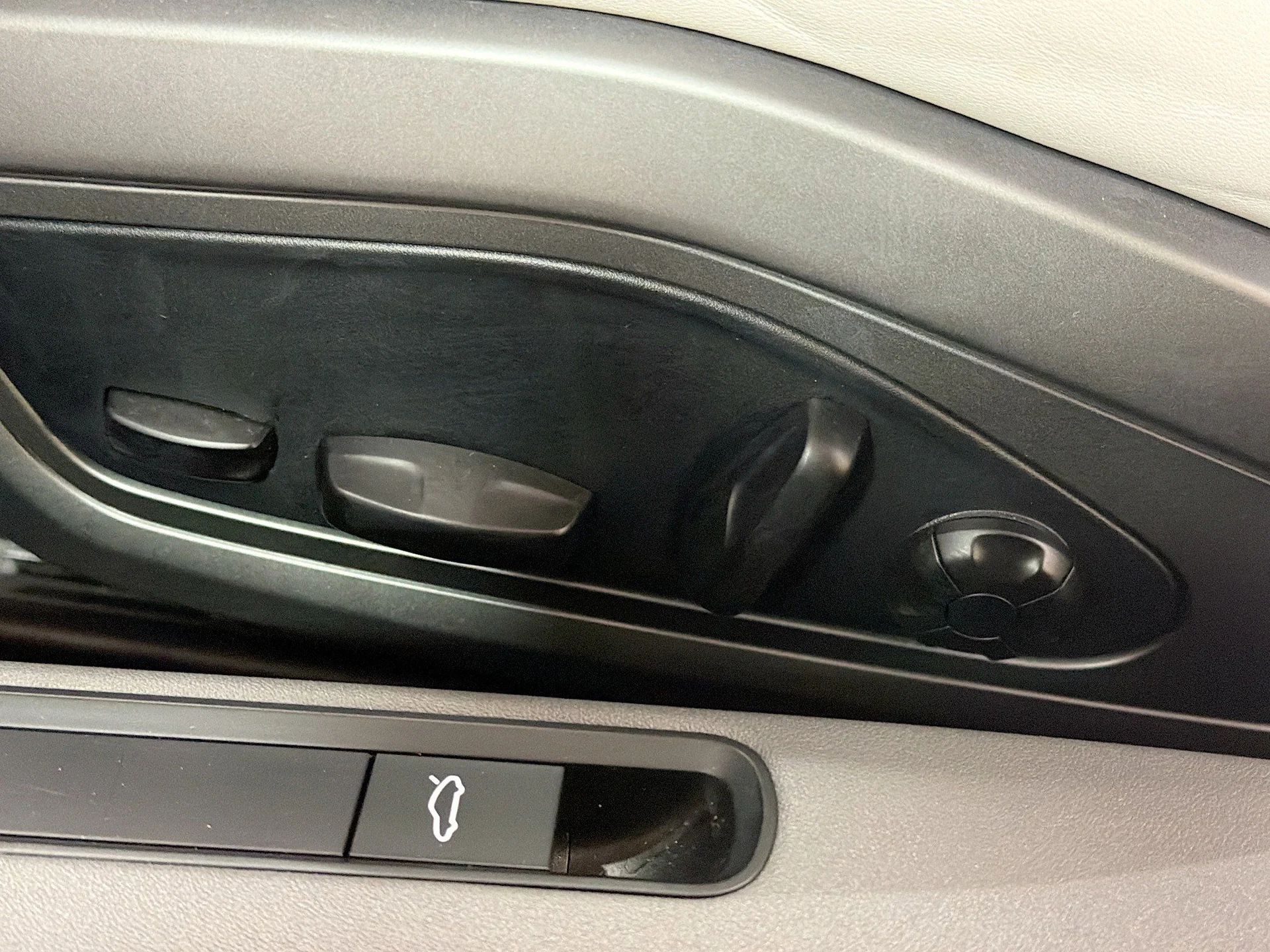 mph021_916018601_400db8e8a14cfbef81d26b837ba7c407_e50f7792ee