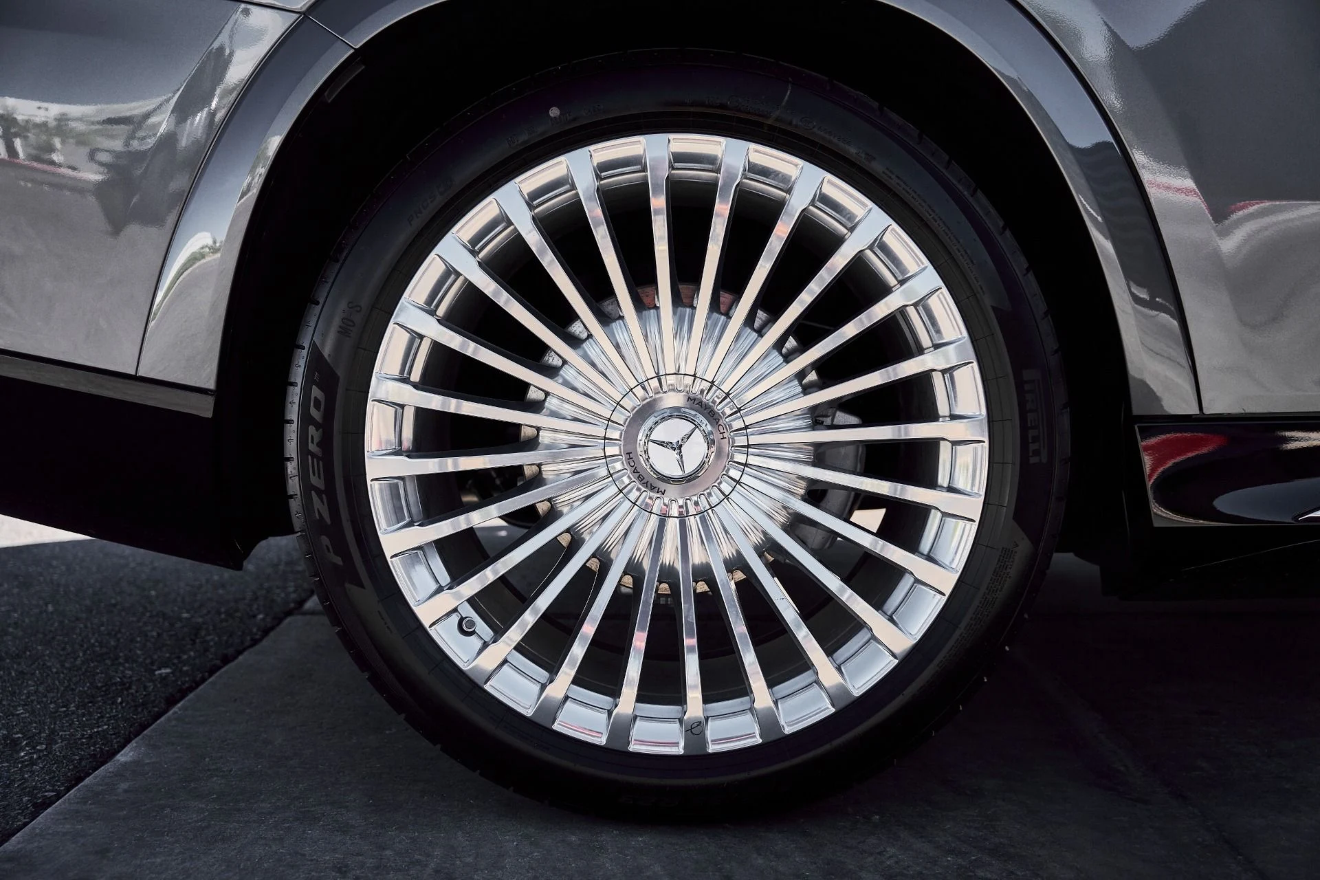 mph021_916833102_Used_2026_Mercedes_Benz_GLS_Maybach_GLS_600_1776125274_14e9f7bc92