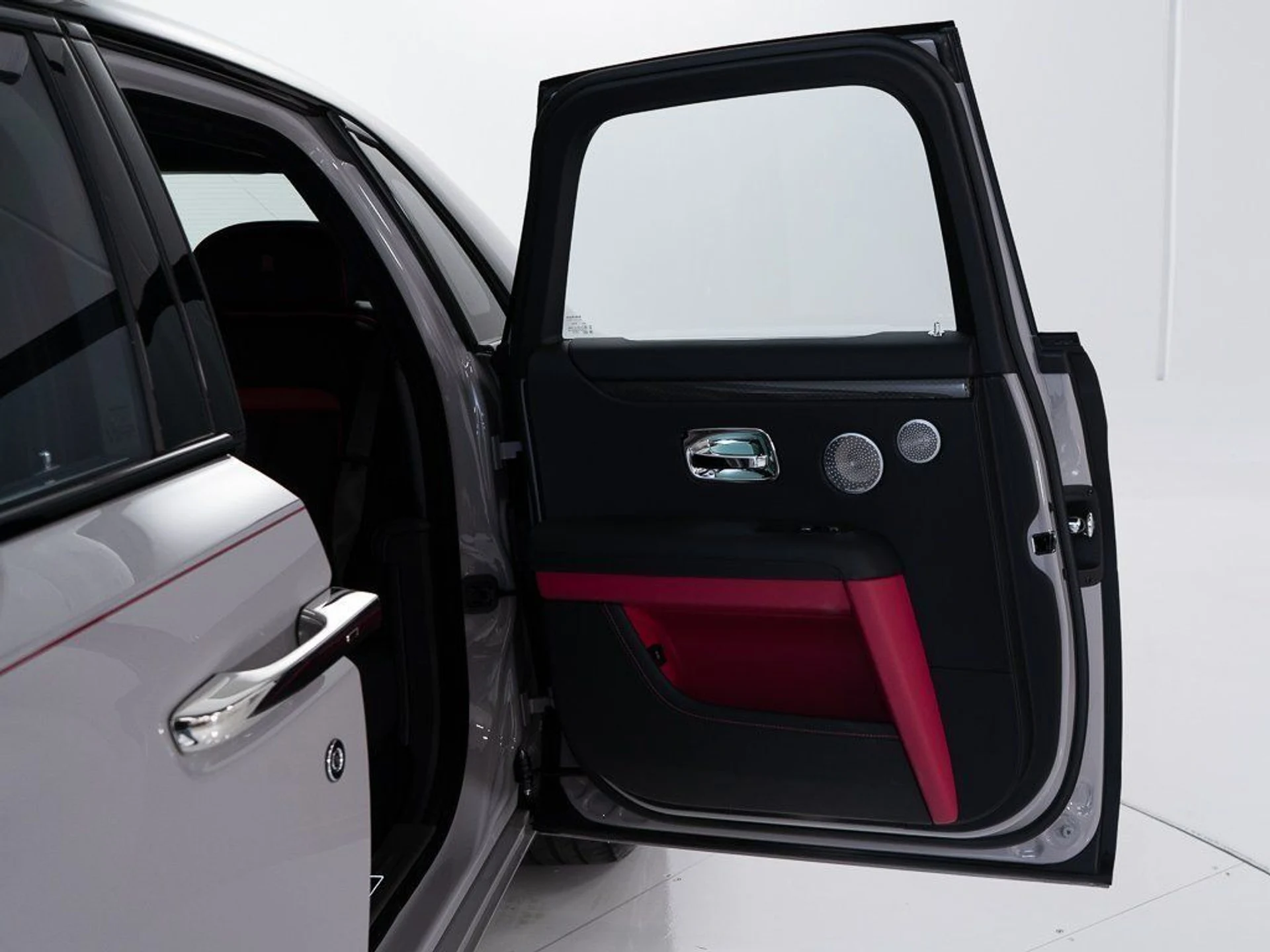 mph021_91851386_9095619bc0aa61e10d8776e0317ec8f9_c9011f0dca