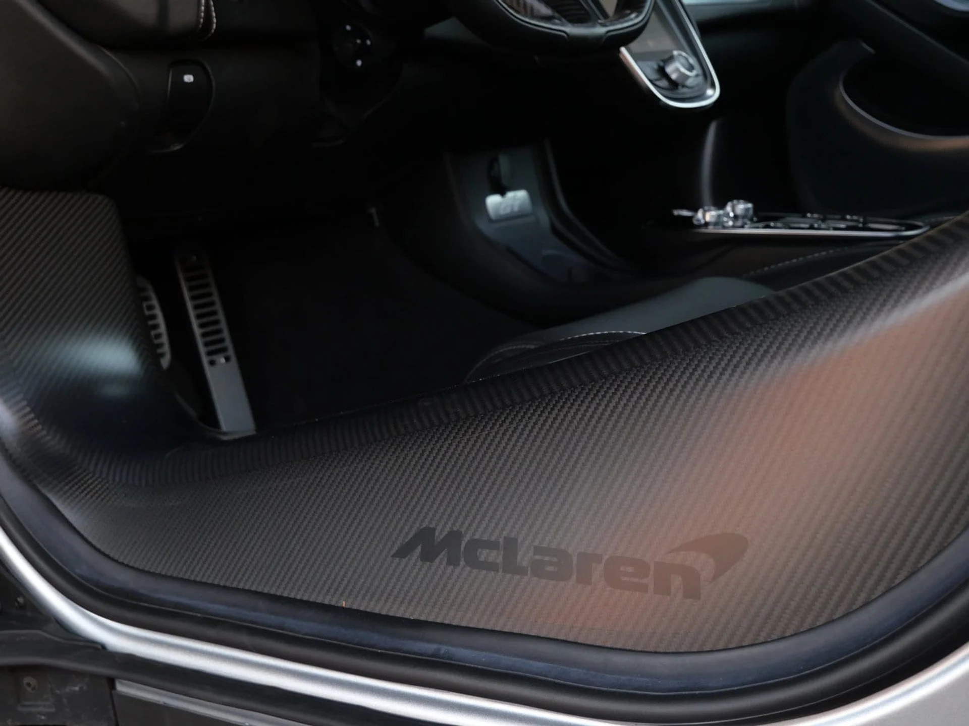 mph021_928076631_8679ed1ca032113a21269f4302329077x_95470098a4