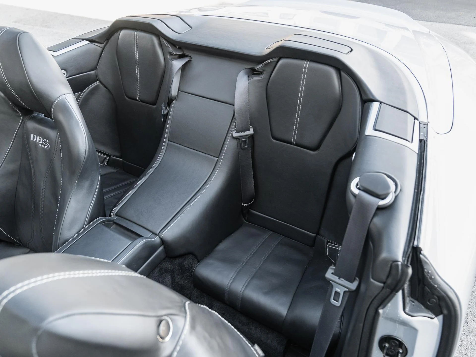 mph021_930456539_Used_2010_Aston_Martin_DBS_2dr_Volante_1771496225_80c8b13485