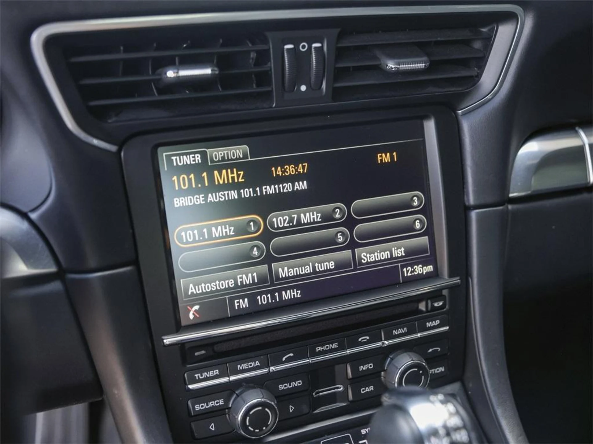 mph021_932062396_axn_UA_0i2y_Gjgv_Vn_Of_Hpbw_Xl_Nb_Lo_992952879b