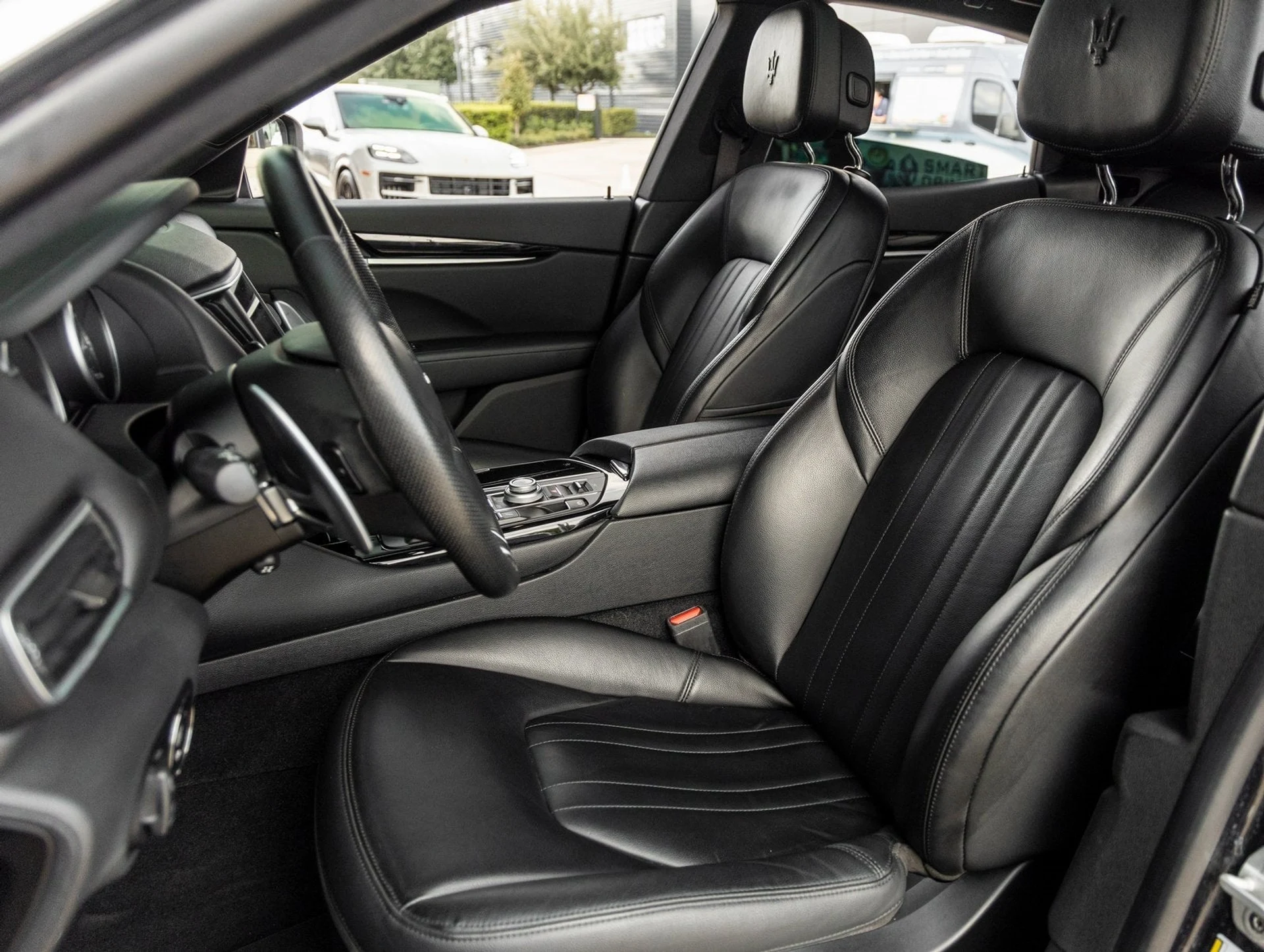 mph021_93485444_22_7cc1a5439e