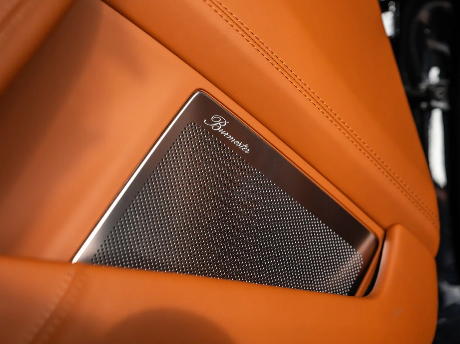 mph021_93581471_836b3cb55212712f0853dc42af1adce6_748edd5145