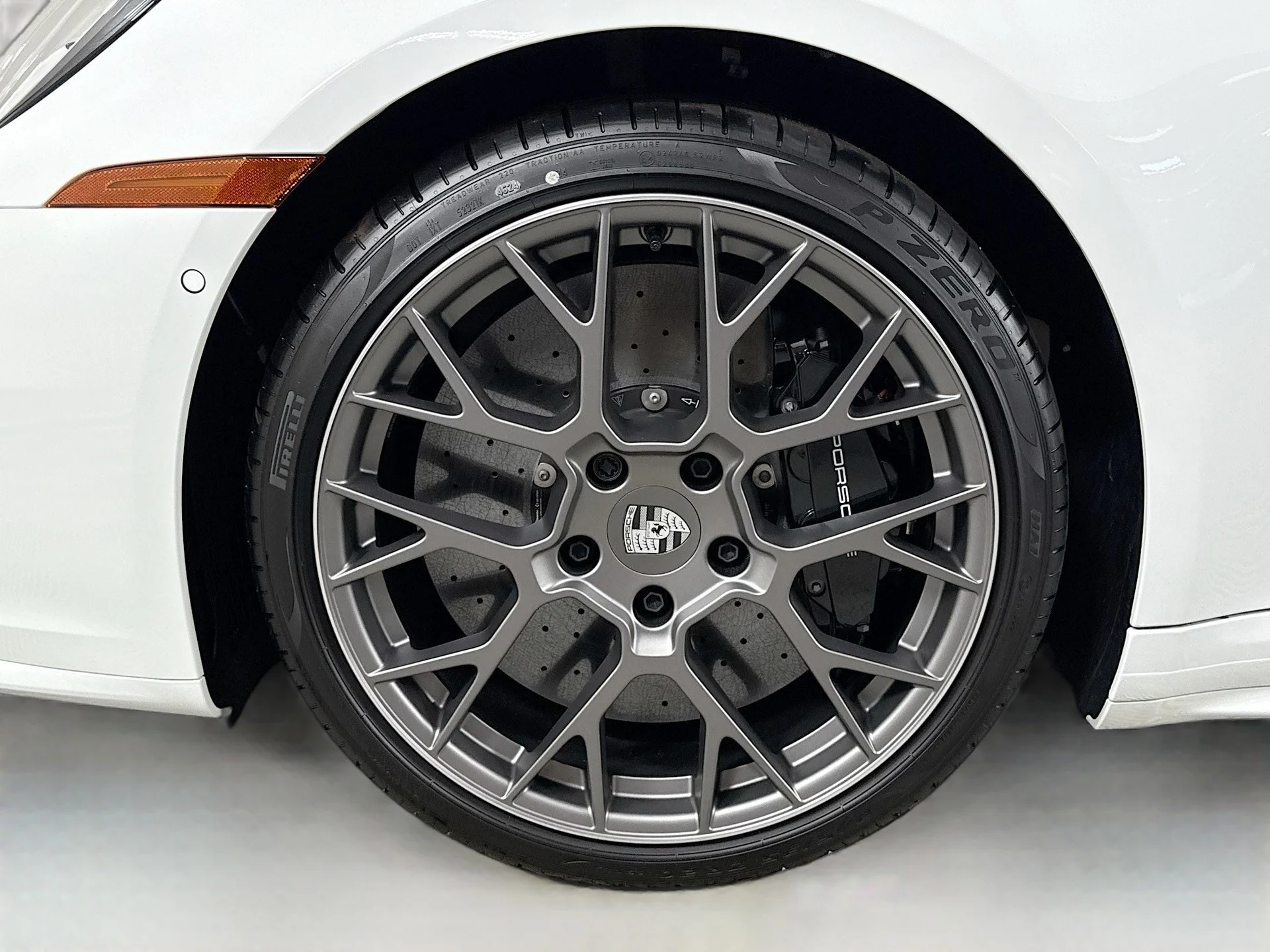 mph021_935819728_d7119f72330d088054b044b91d227d5dx_5799e1c9cd