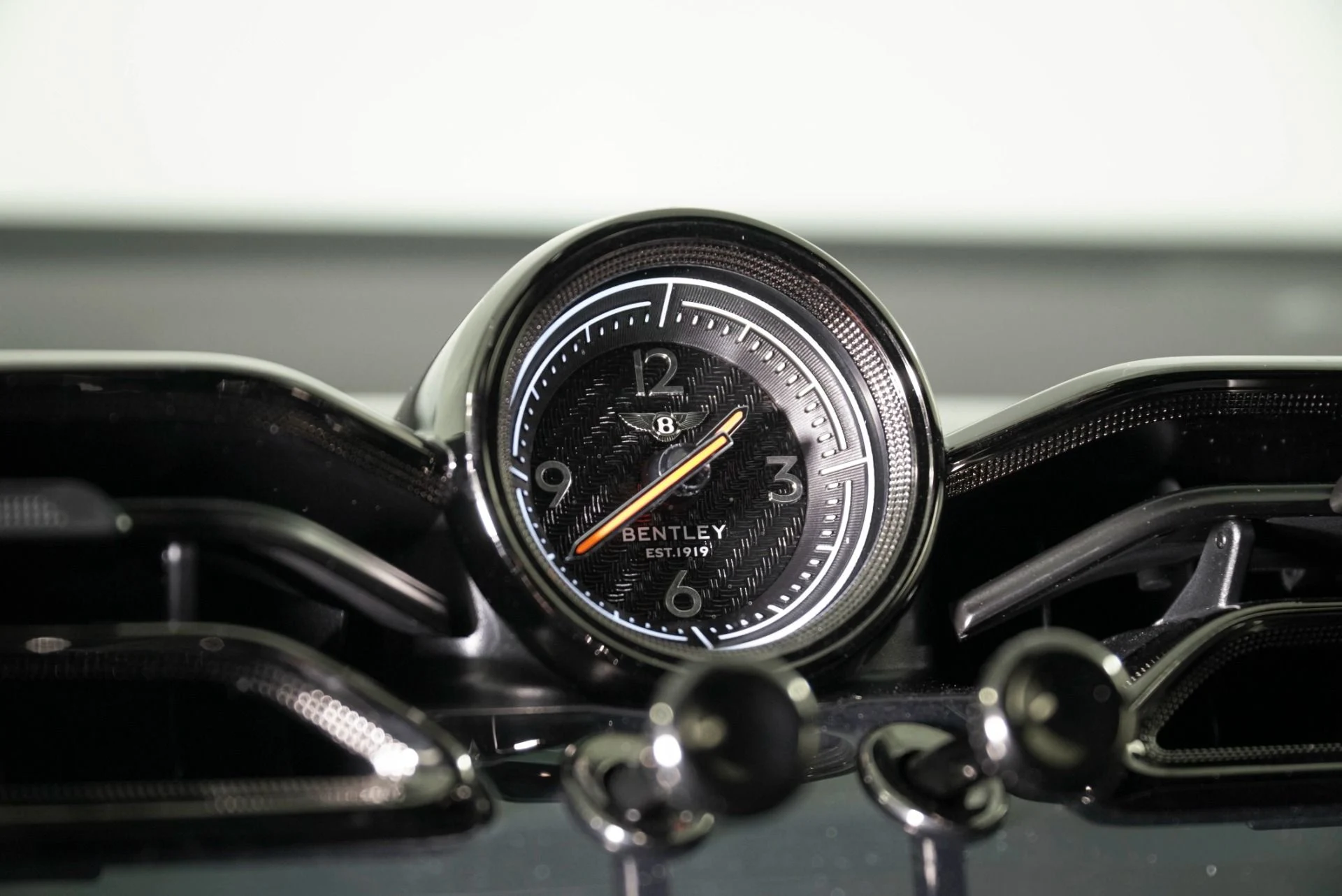 mph021_945551051_New_2026_Bentley_Bentayga_Speed_1771896210_db74ef4b9d