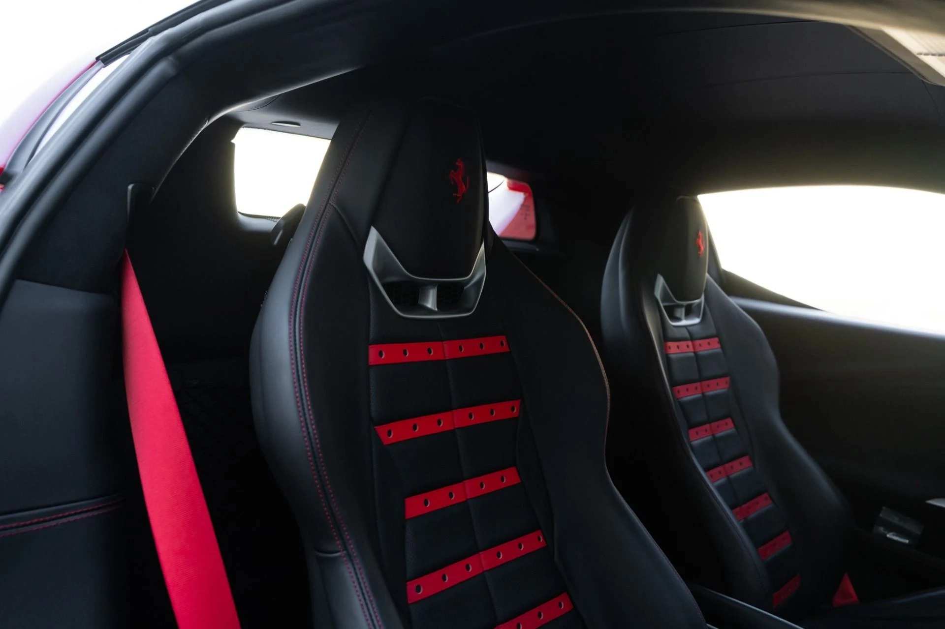 mph021_946734961_Used_2024_Ferrari_296_GTB_1766187002_21992969b4