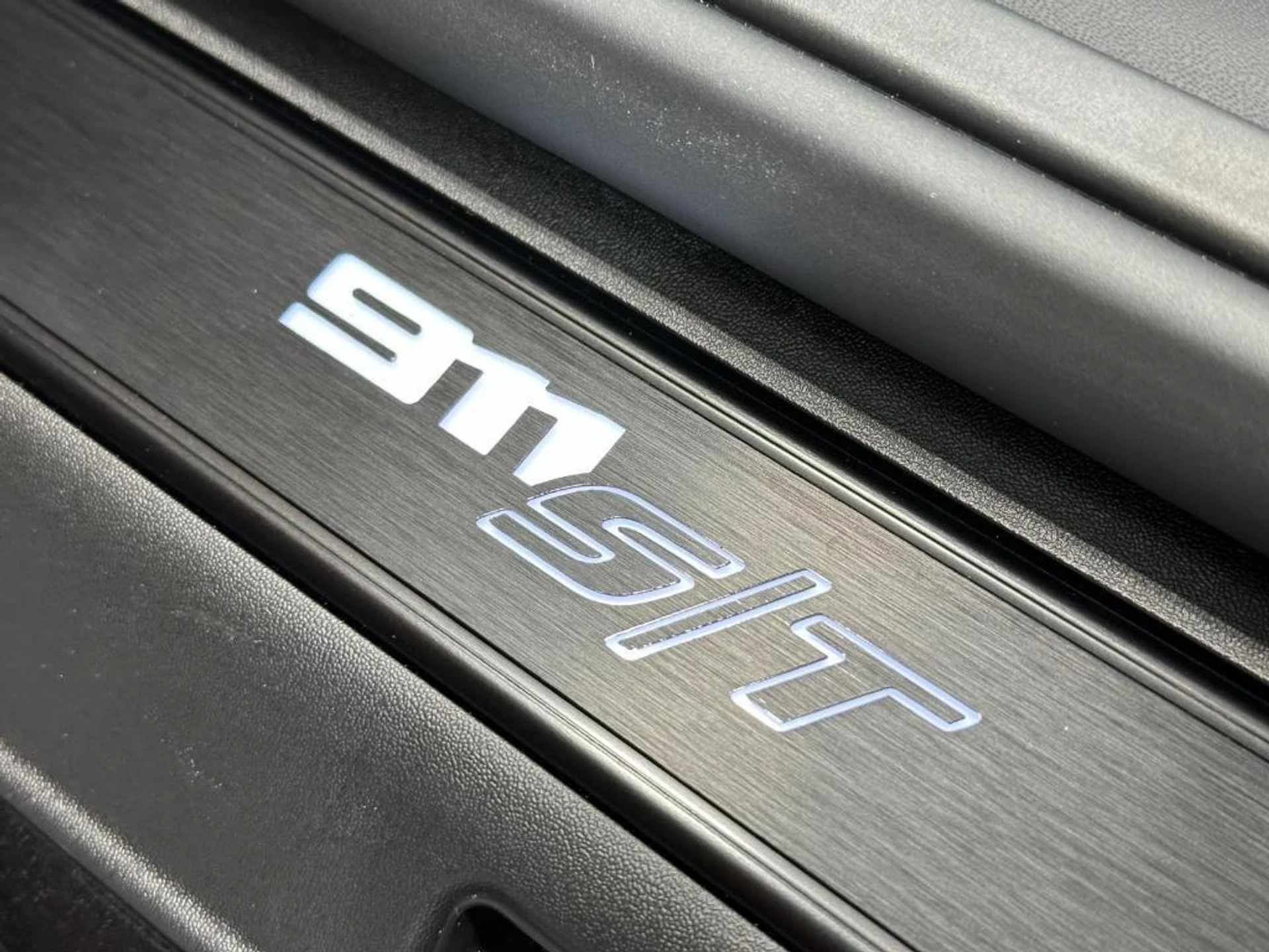 mph021_949365528_s_Kgu2y_Z6w_Ngi_B5_HX_6qod_PV_Ar_I_ebeebc42f8