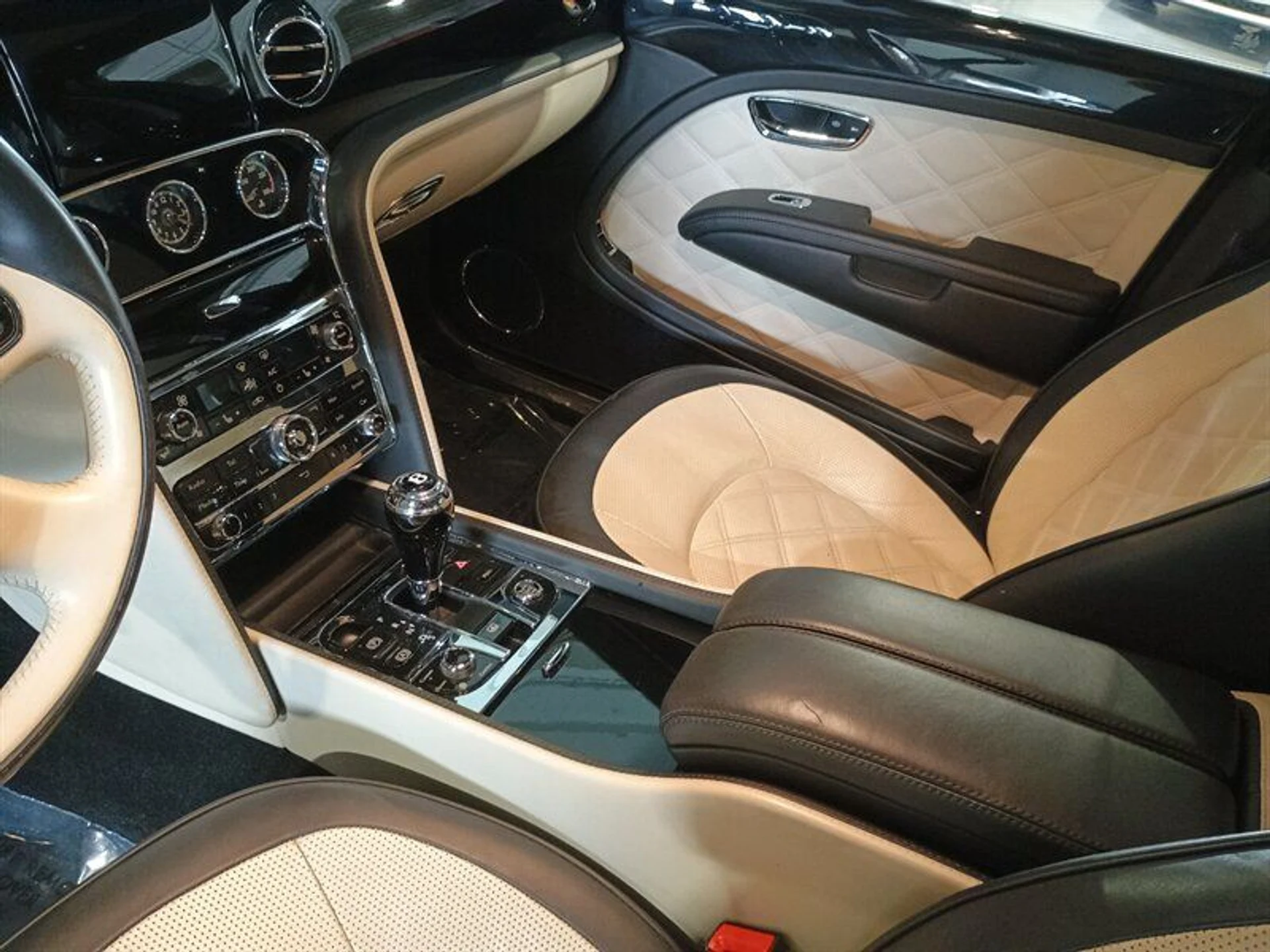 mph021_950735578_bfbebd877d_800_de4c119039