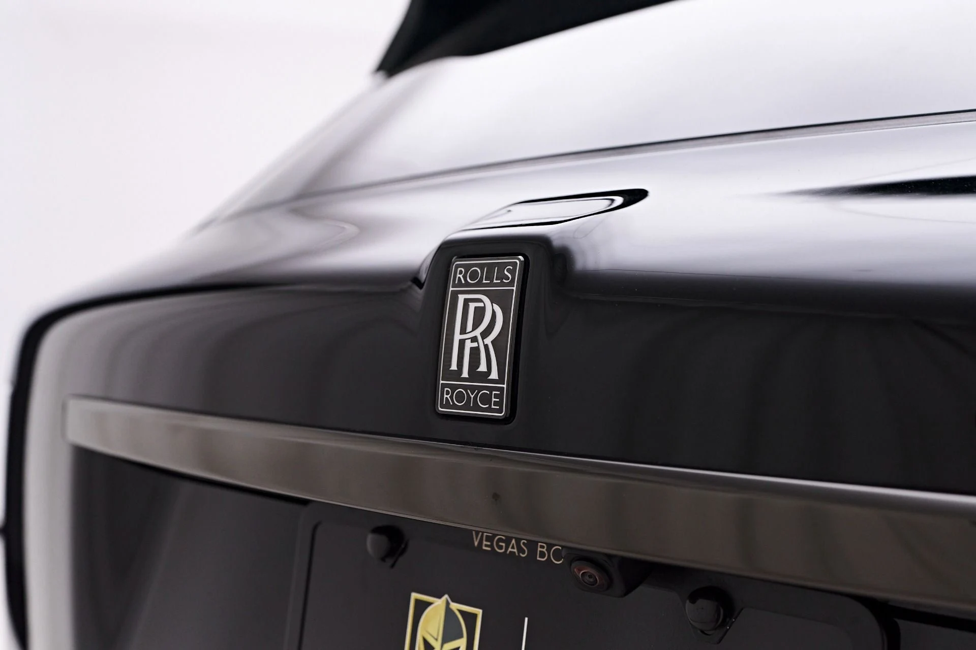 mph021_953073381_Used_2021_Rolls_Royce_Cullinan_Base_1754605348_f530cf32a2