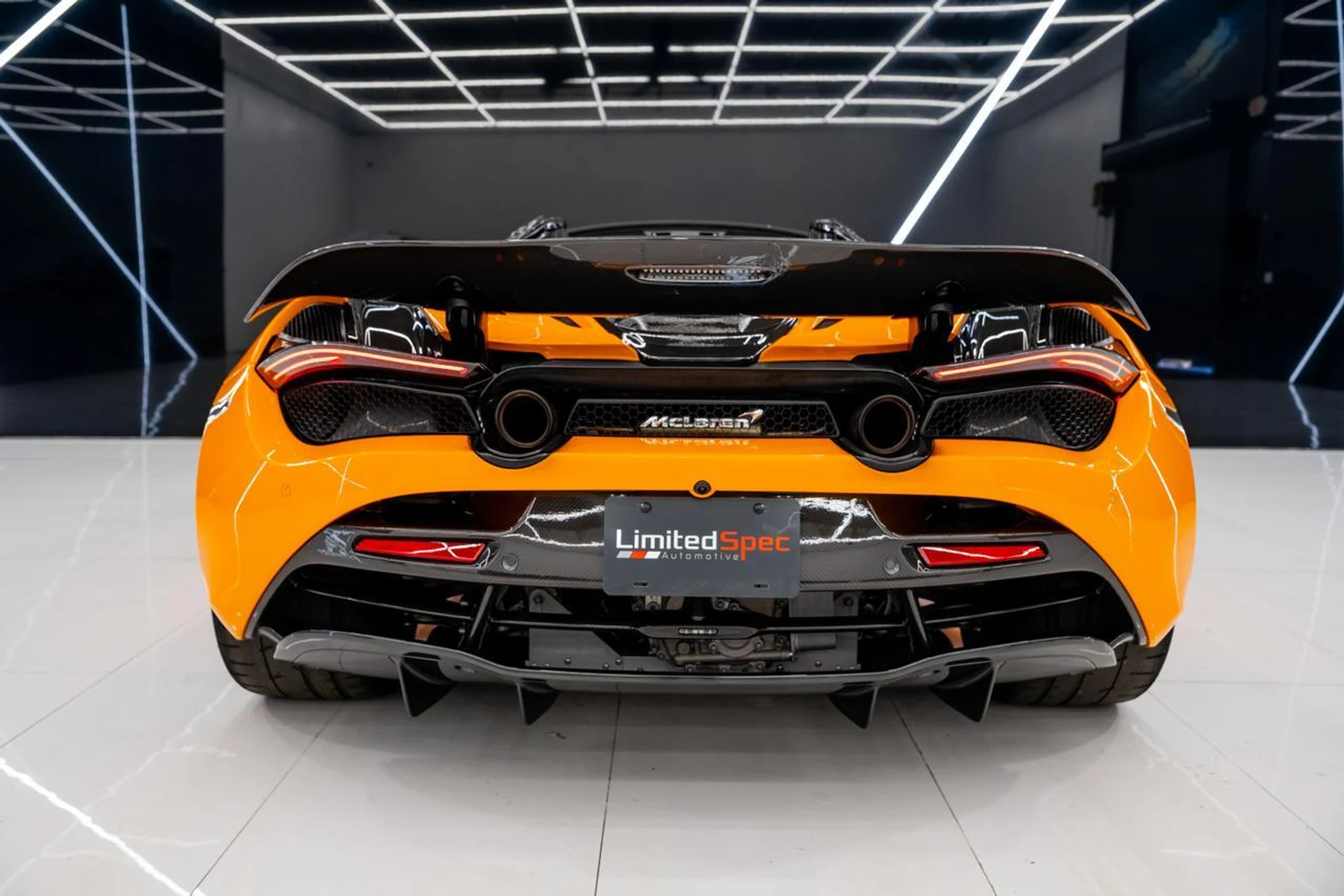 mph021_954631359_f900947e83ee282295756200dbb8a04a_5c1c109334