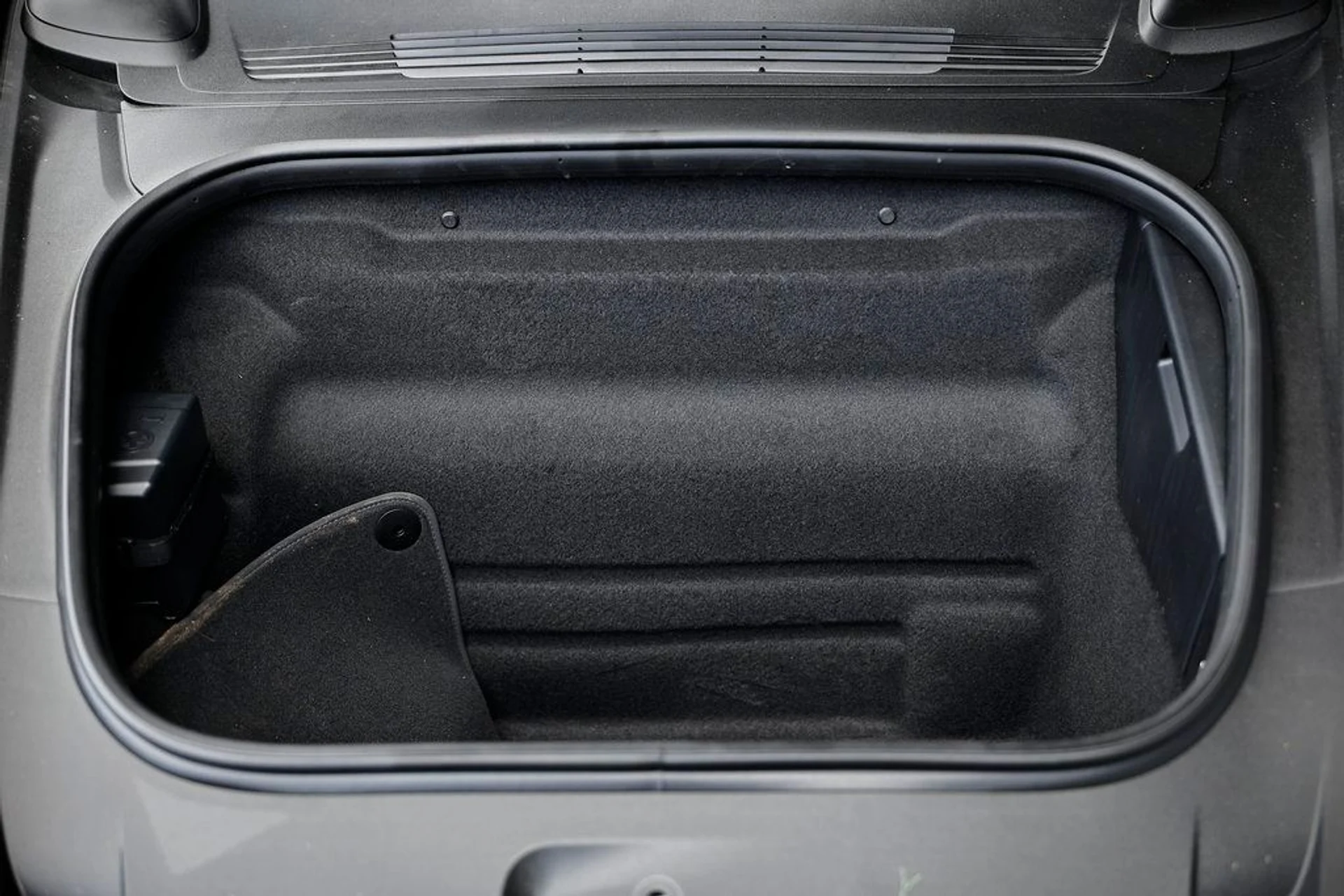 mph021_961196259_e99a390a175eada350438005b0183bc8_e0bbeb0472