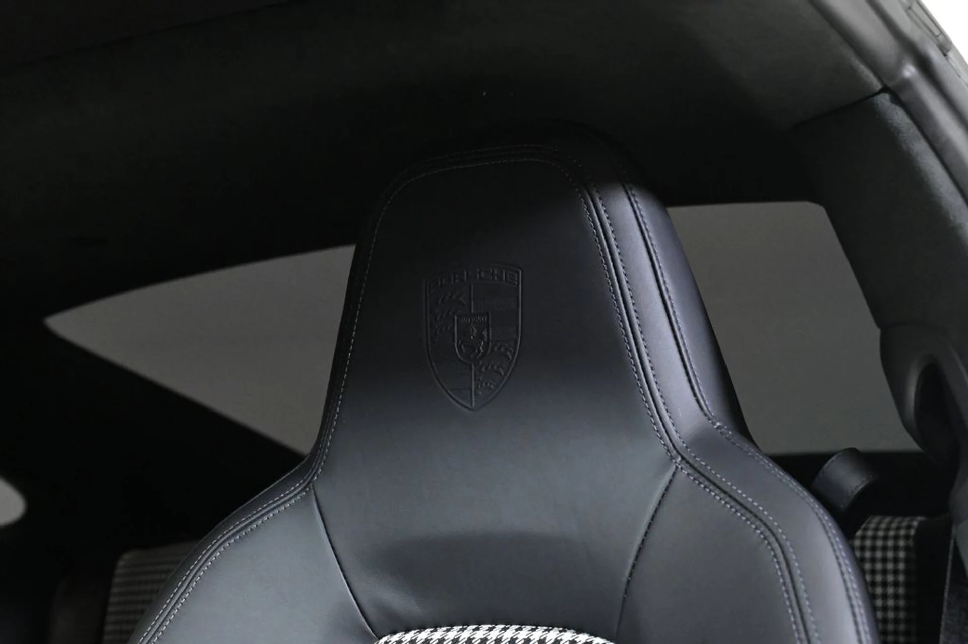 mph021_971602568_60862549cb567d562180fdc061e4f5b8x_add473d9c6