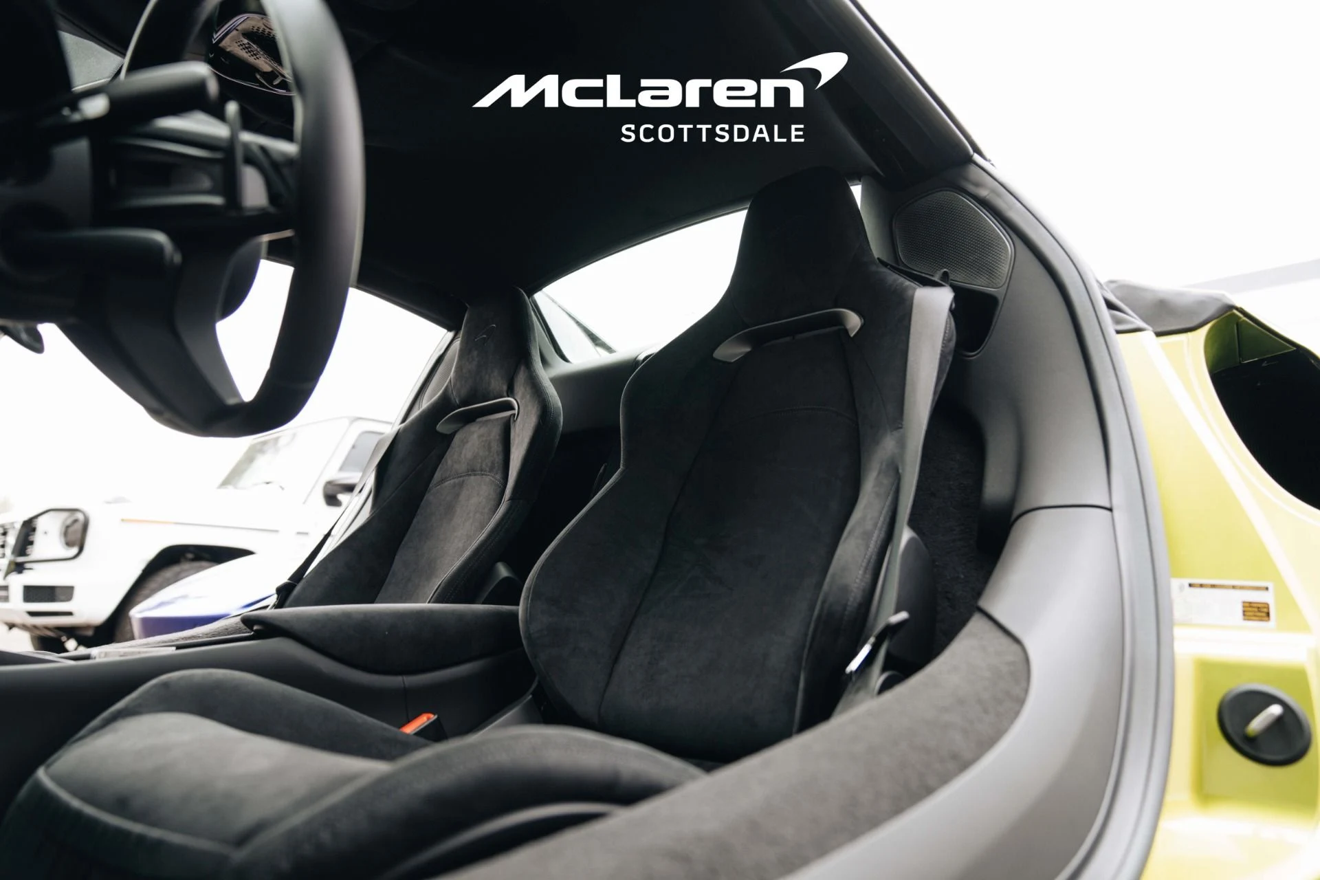 mph021_976391433_Used_2025_MCLAREN_ARTURA_1738446546_28063cce39