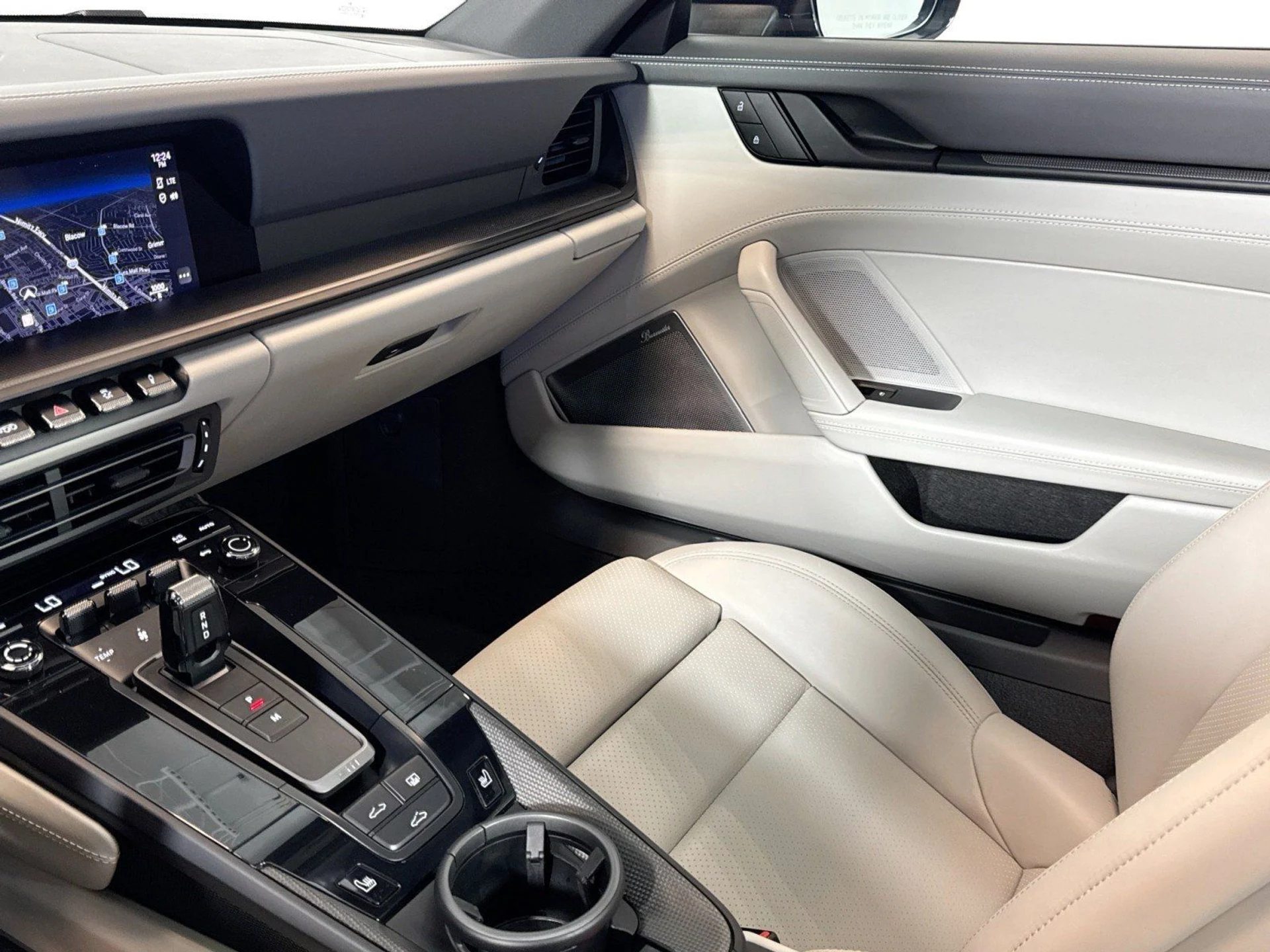 mph021_981112106_9994952e7f206b107c5433e61729934e_6c130f6318