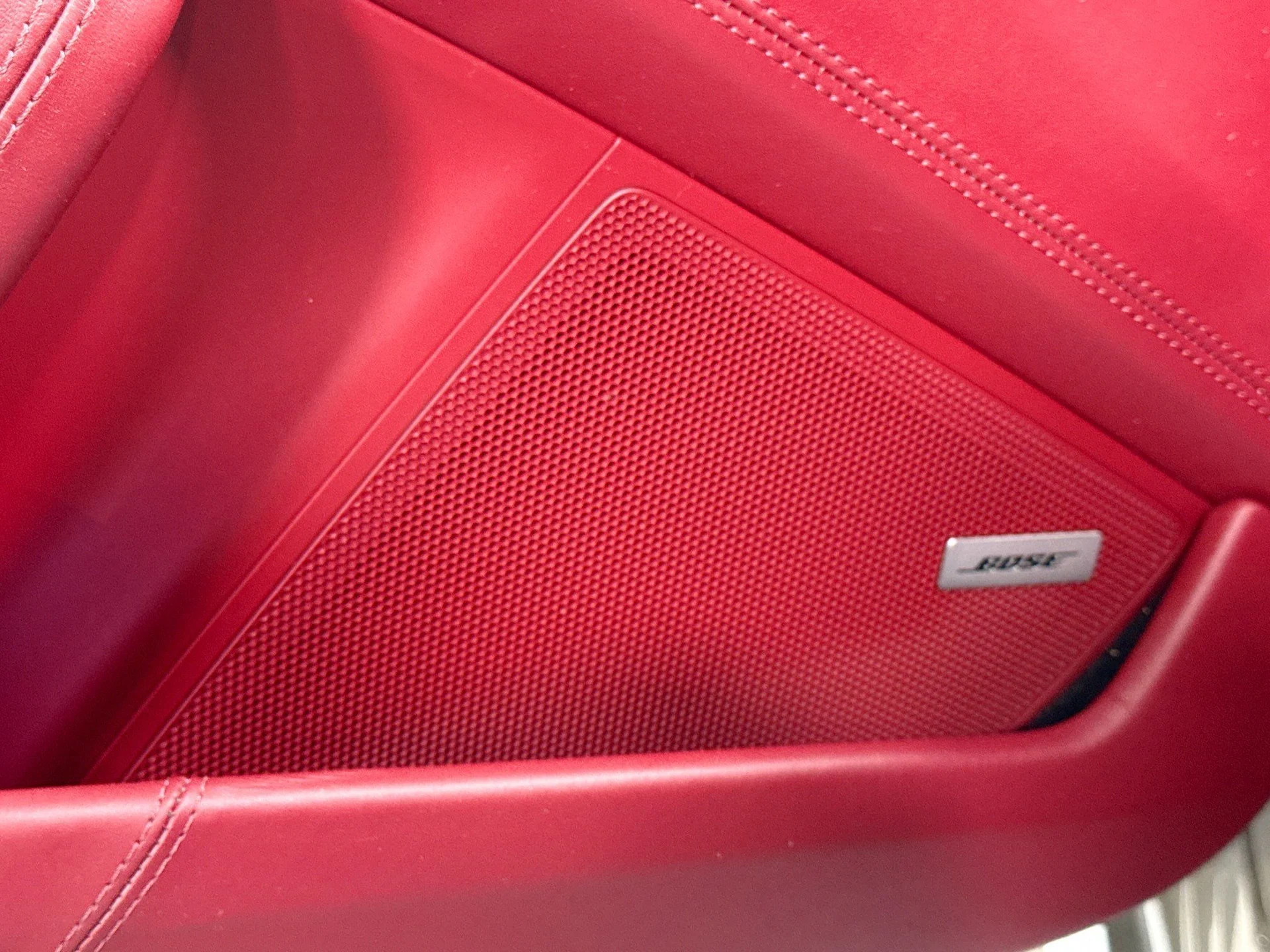 mph021_98242464_aeb4183e457b7e75bc4f23a52bb22429_955f36a5fe