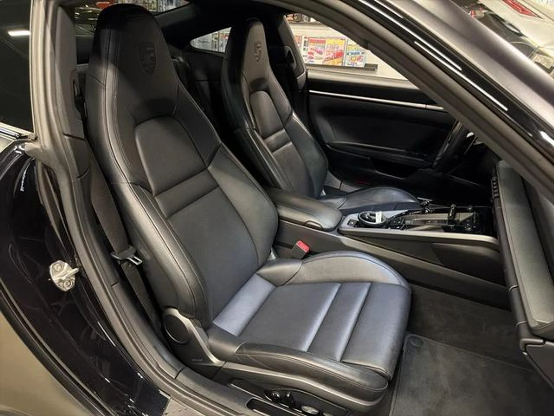 mph021_982813867_Gc_Xm_P_DK_Uqbb_Pl_TCS_Sb_Xoh_O_c_e396c9a245