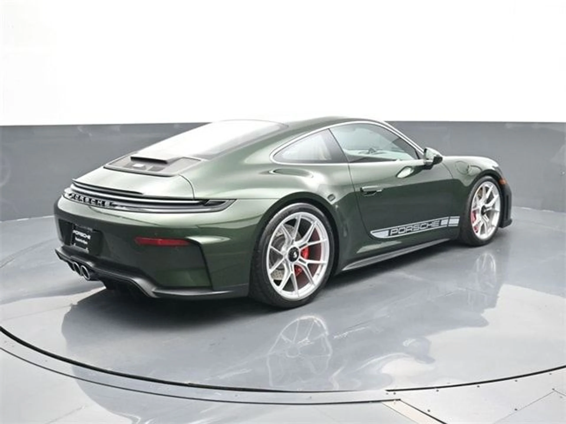 mph021_989480308_0c8fbc9c8df1a103997b6f8f4e56910cx_25f5f6323c