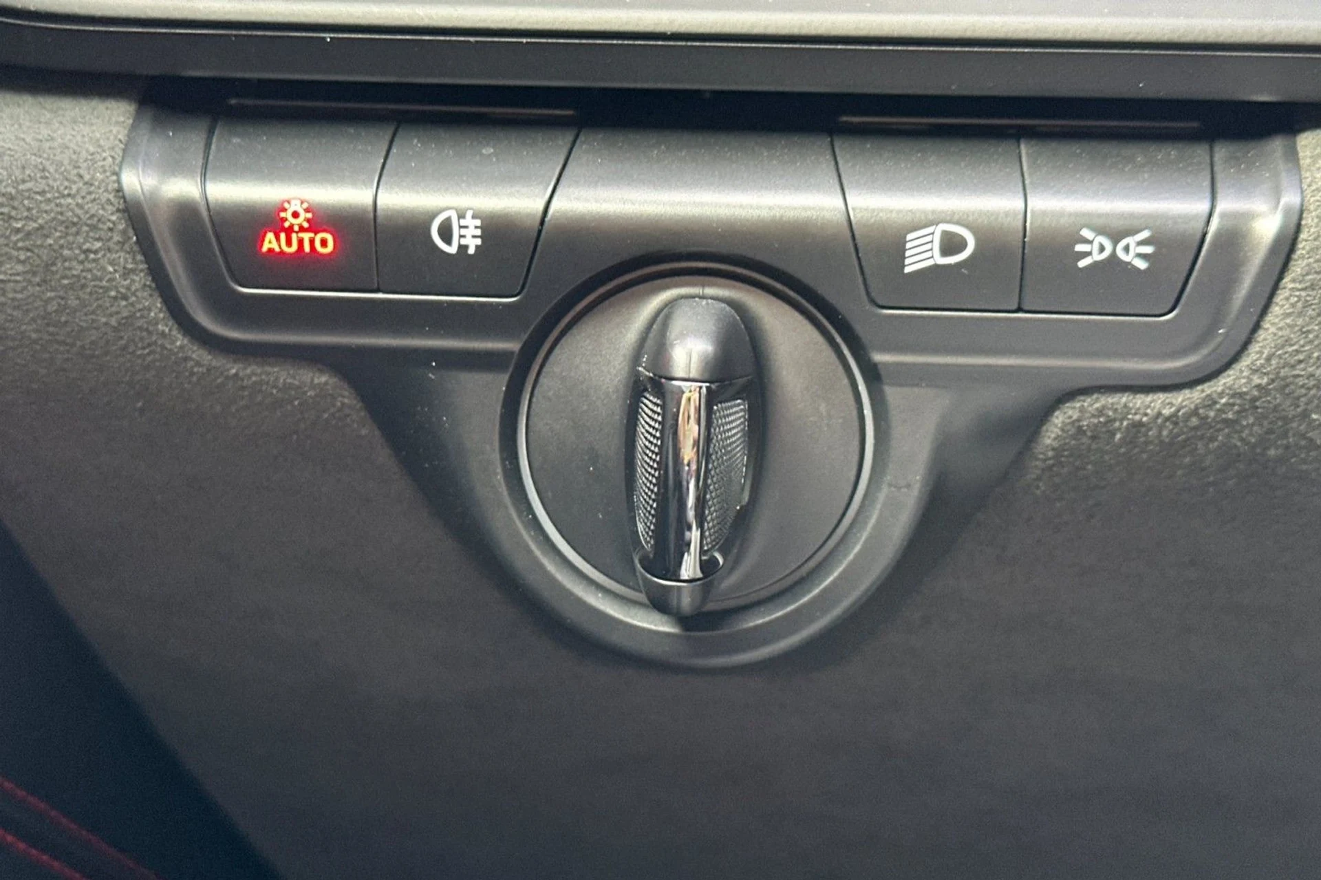 mph021_994629473_43be5427fe6392cbd898398a1f62f15b_ca545bf9be