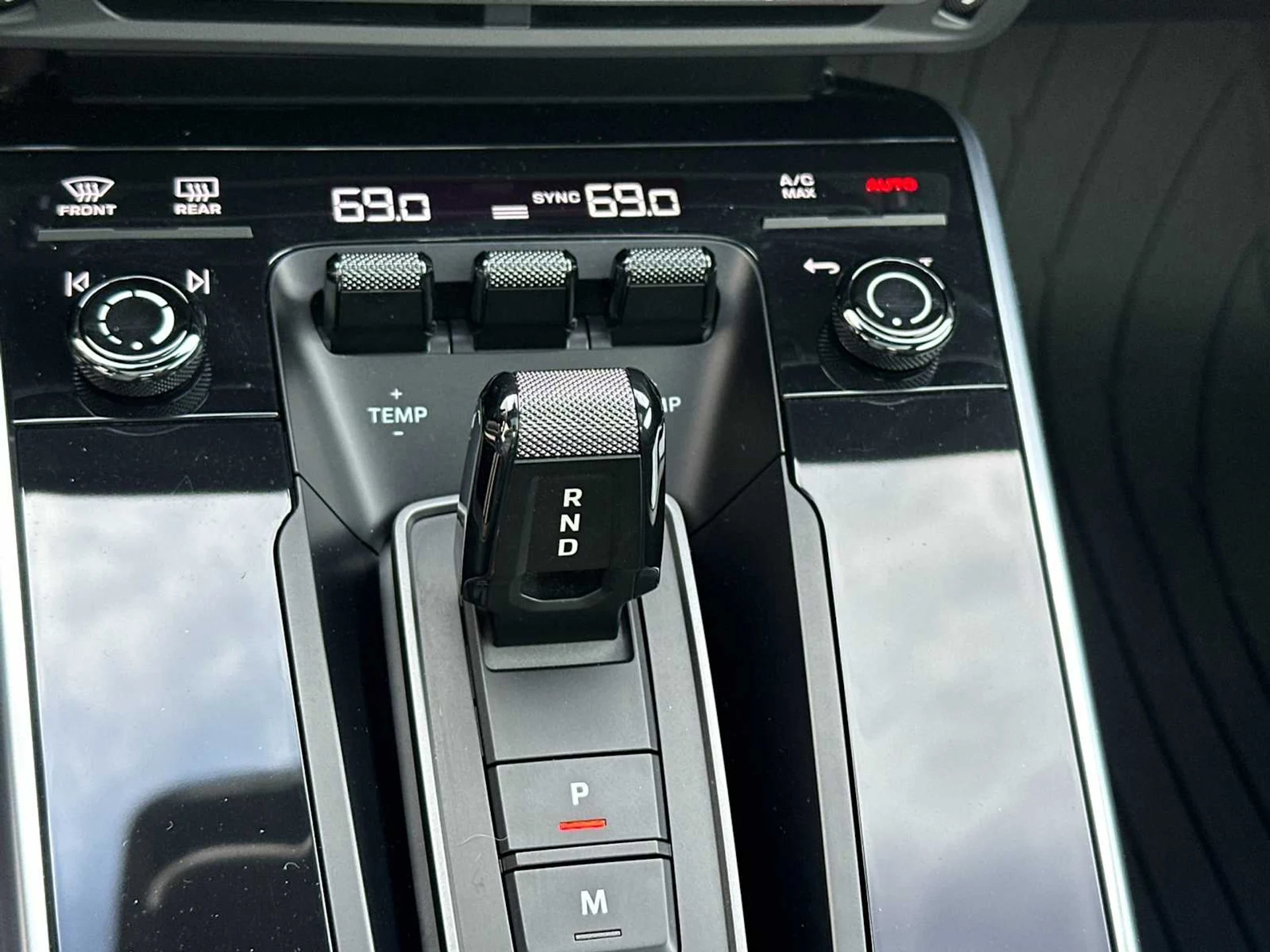 mph021_998354006_e75193d5a1ec1c584c1a438090bf64d6x_3e64358c82